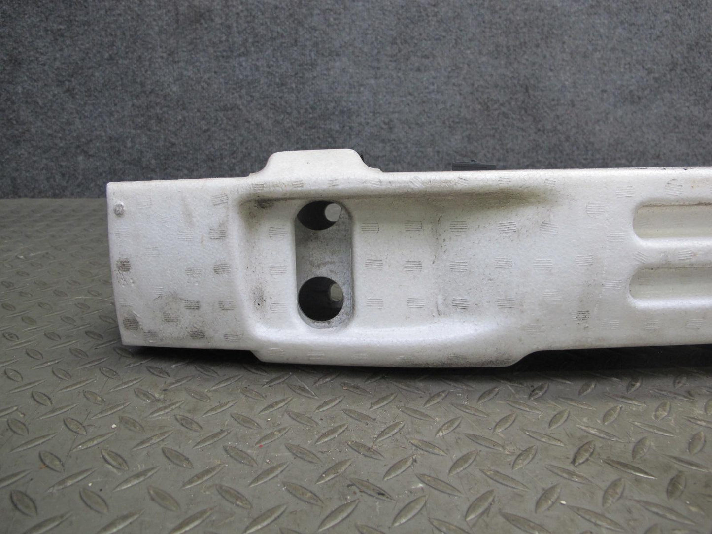 01-05 Lexus IS300 JCE10L Sedan Front Bumper Impact Reinforcement Bar w Foam OEM