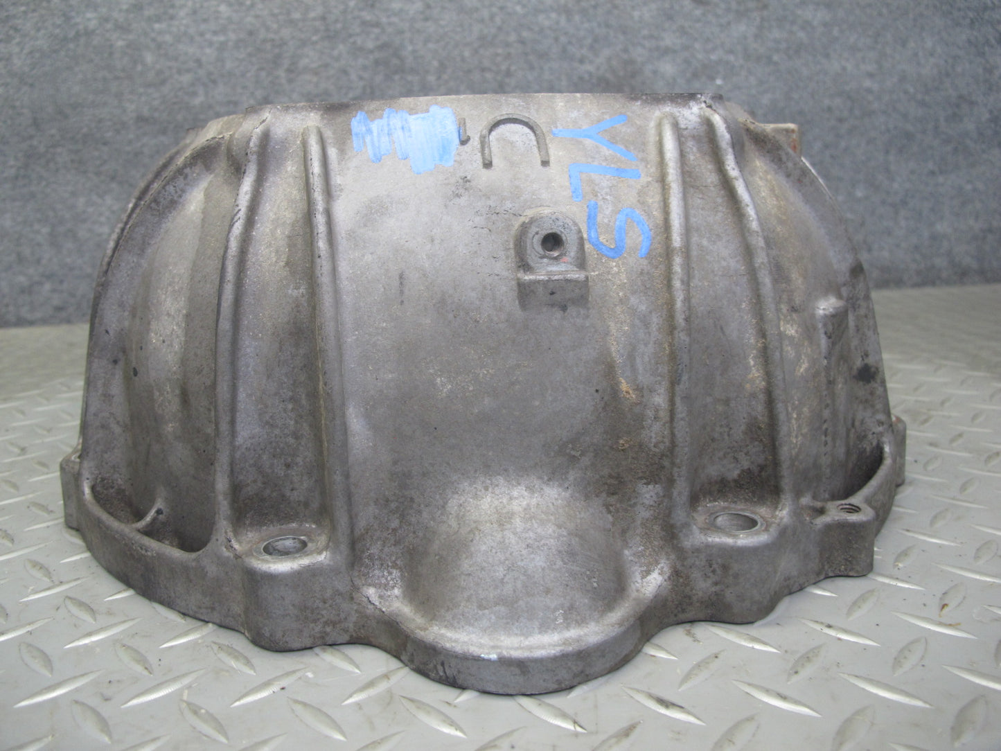 90-94 Lexus UCF10 LS400 U1 A/T Automatic Transmission Bell Housing OEM