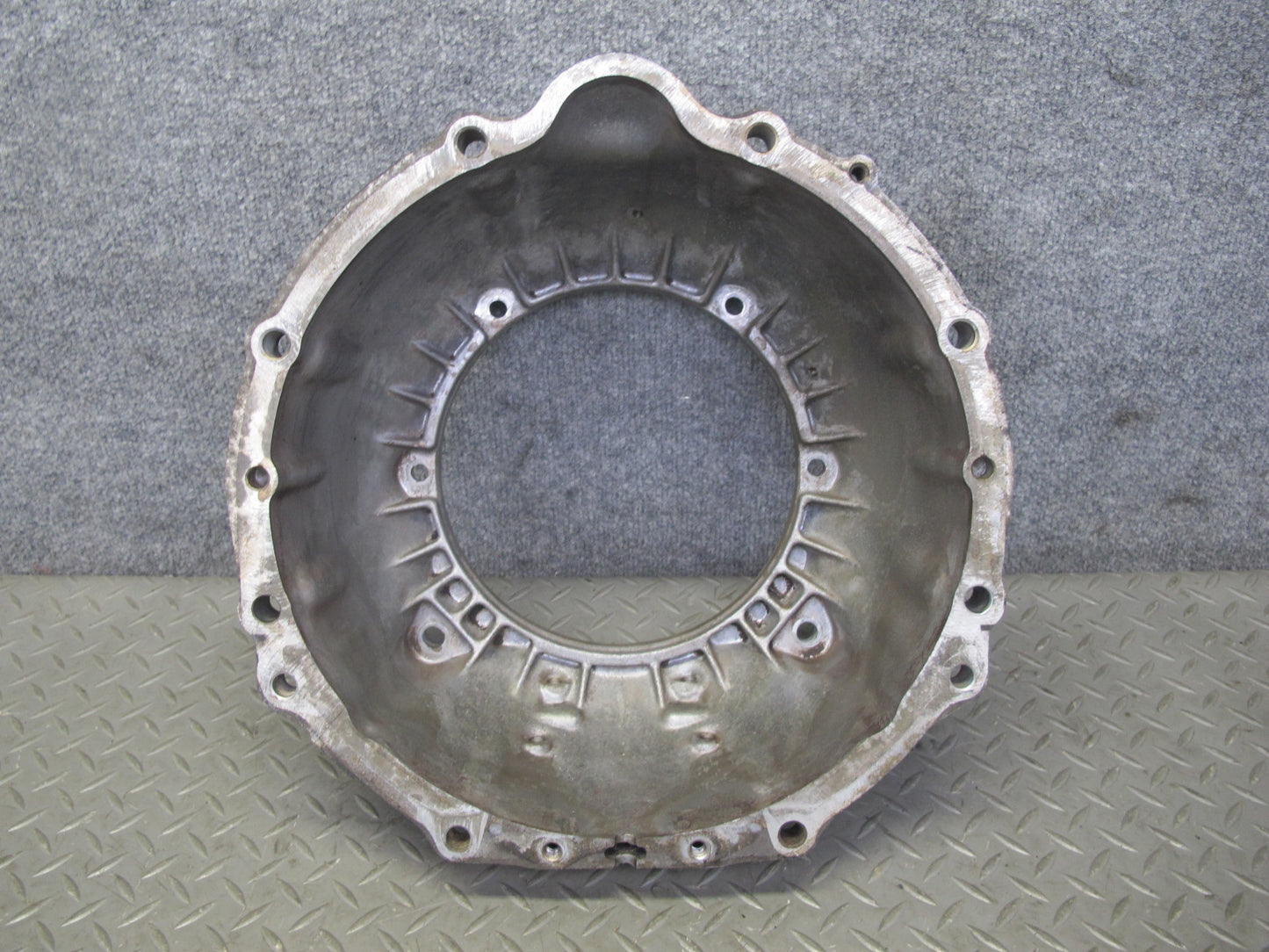 90-94 Lexus UCF10 LS400 U1 A/T Automatic Transmission Bell Housing OEM