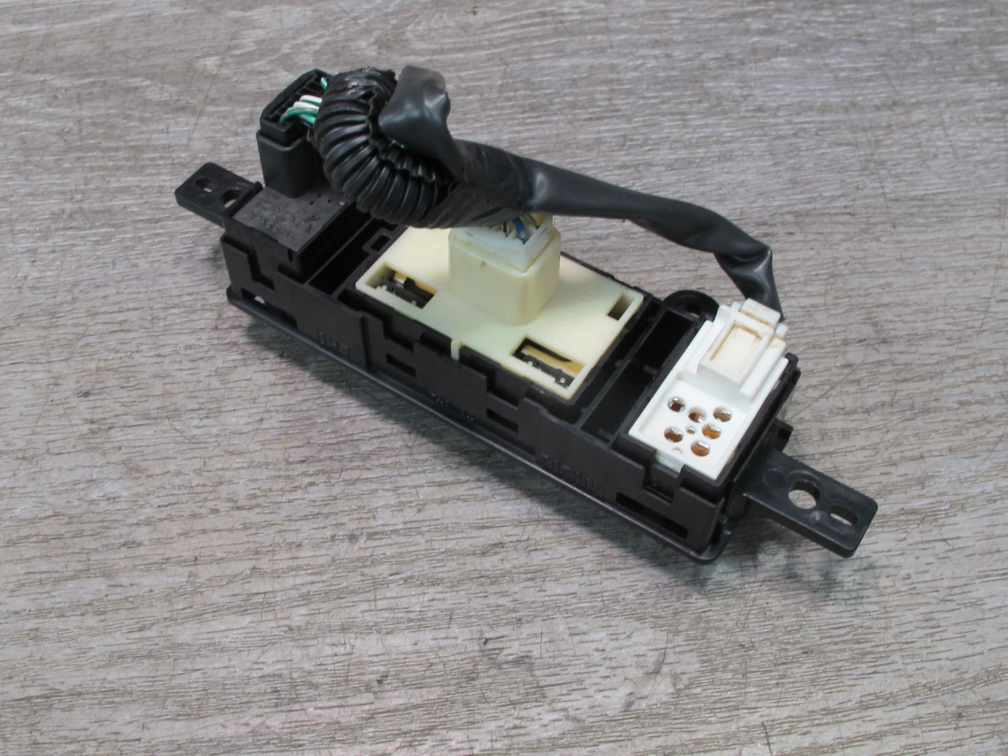 98-05 Lexus GS400 GS430 GS300 Snow ECT VSC Heated Seat Switch Panel Black OEM