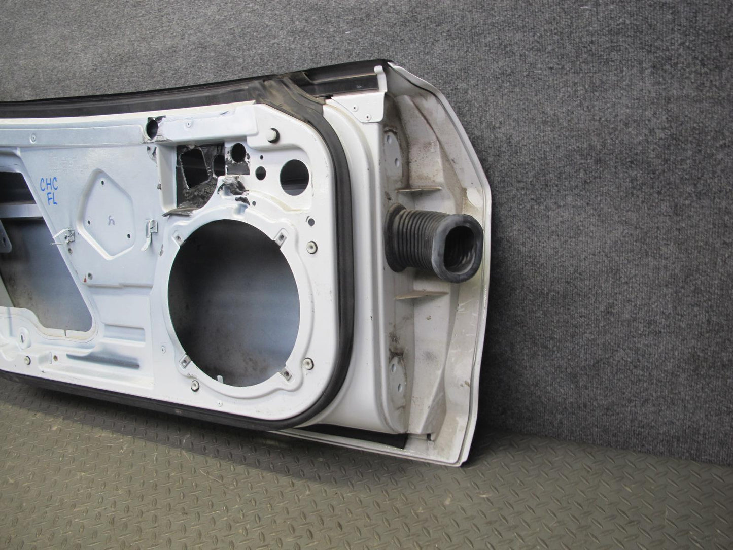 05-13 Chevrolet Corvette C6 Left Door Shell Panel Arctic White OEM