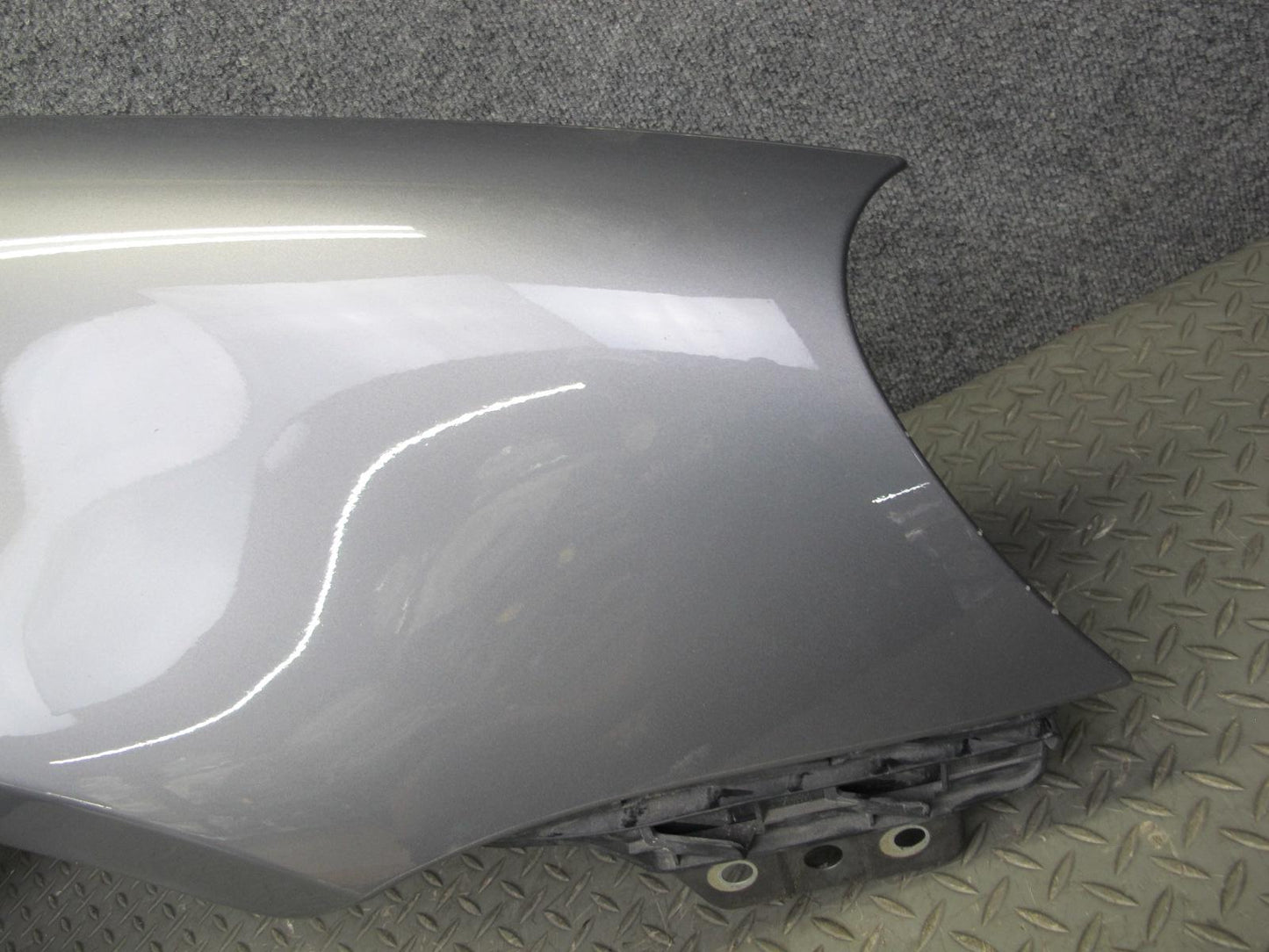 06-09 VW Golf MK5 R32 GTI Rabbit Front Right Fender Shell Panel United Gray OEM