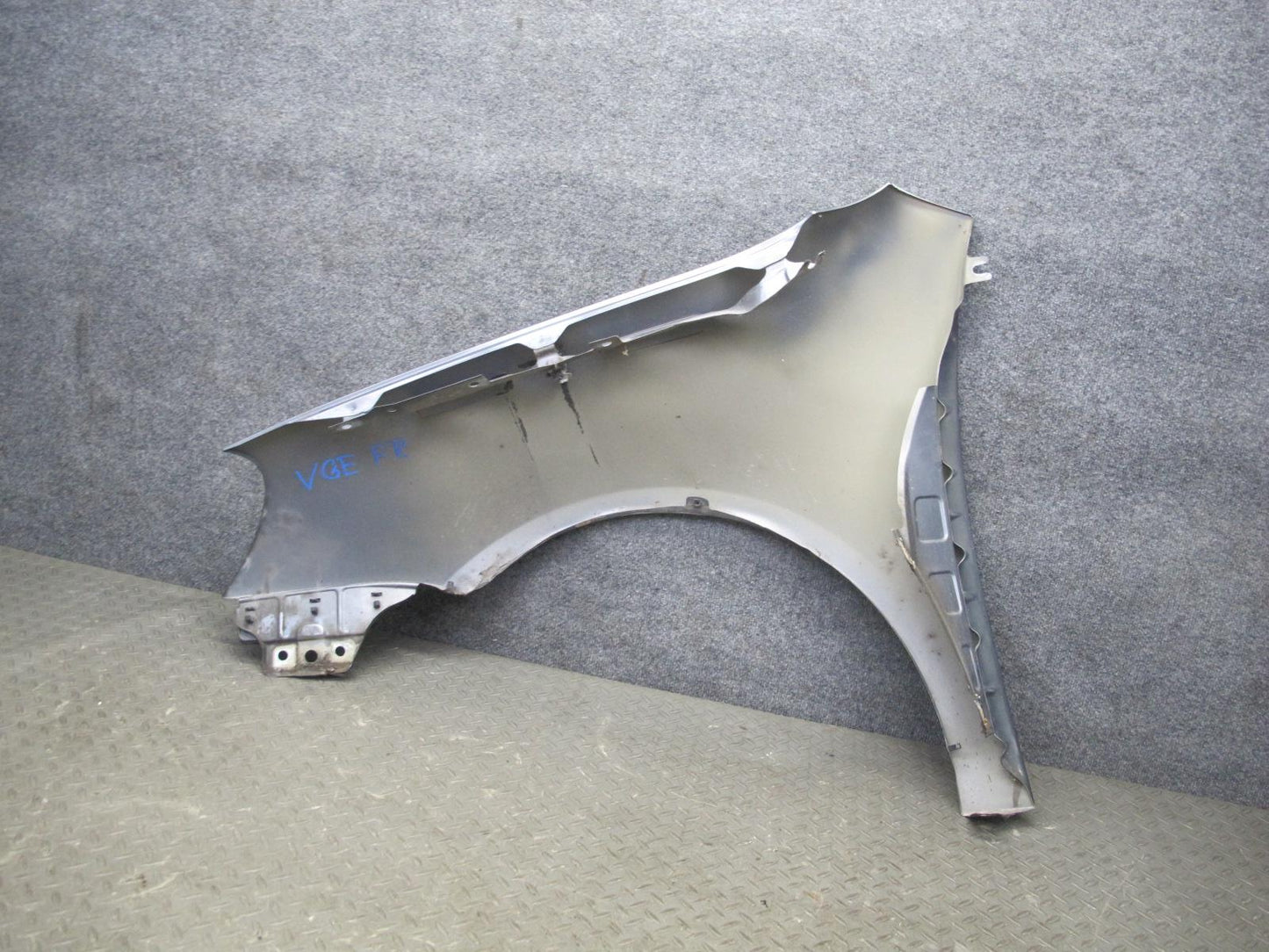 06-09 VW Golf MK5 R32 GTI Rabbit Front Right Fender Shell Panel United Gray OEM