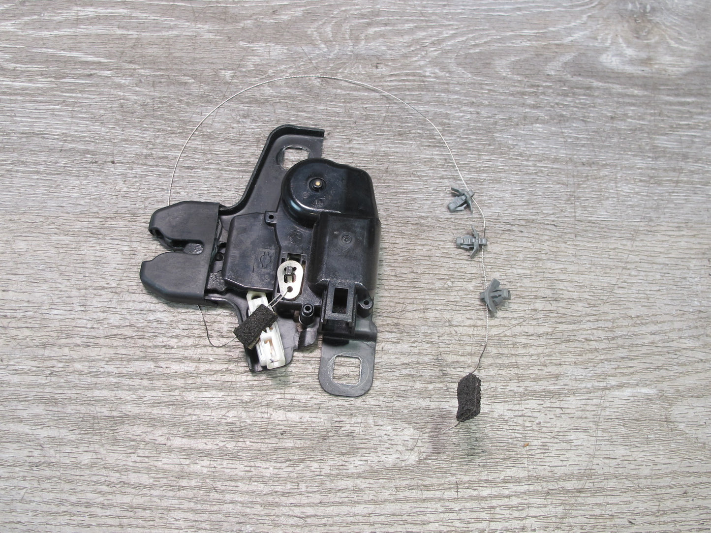 04-09 Nissan 350Z Z33 Convertible TOP Roof Left & Right Side Lock Latch Set OEM