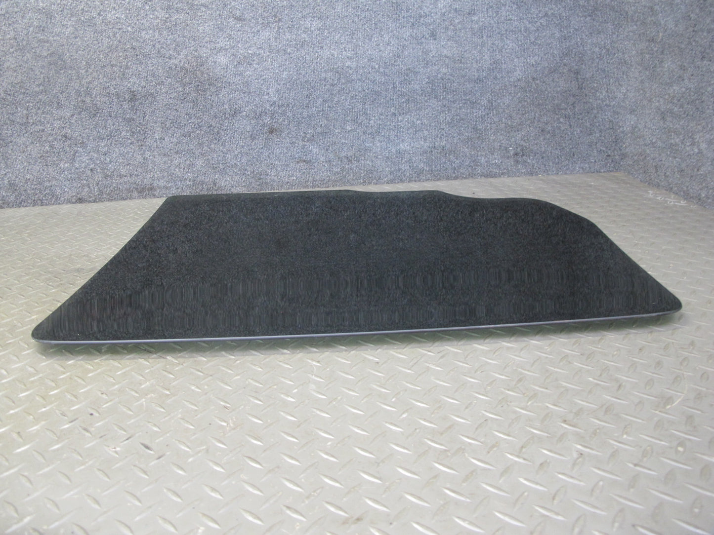 2003-2009 Hummer H2 Rear Left Driver Side Door Glass Window