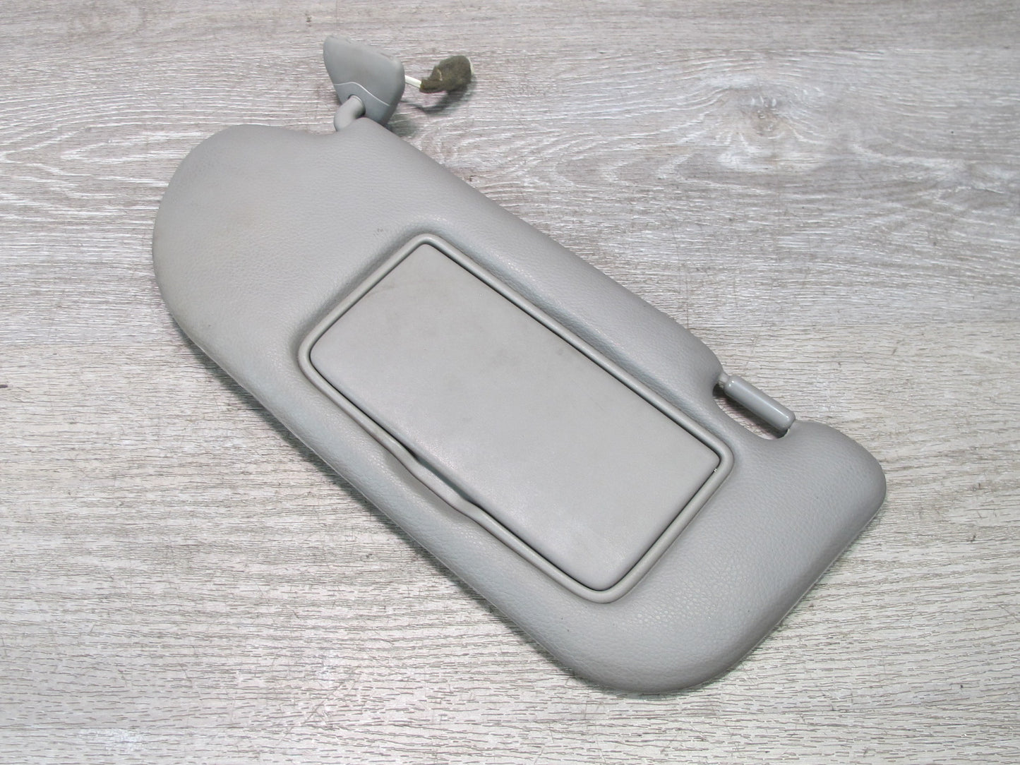 07-08 Nissan 350Z Z33 Convertible Set of 2 Left & Right Sun Visor  Gray OEM