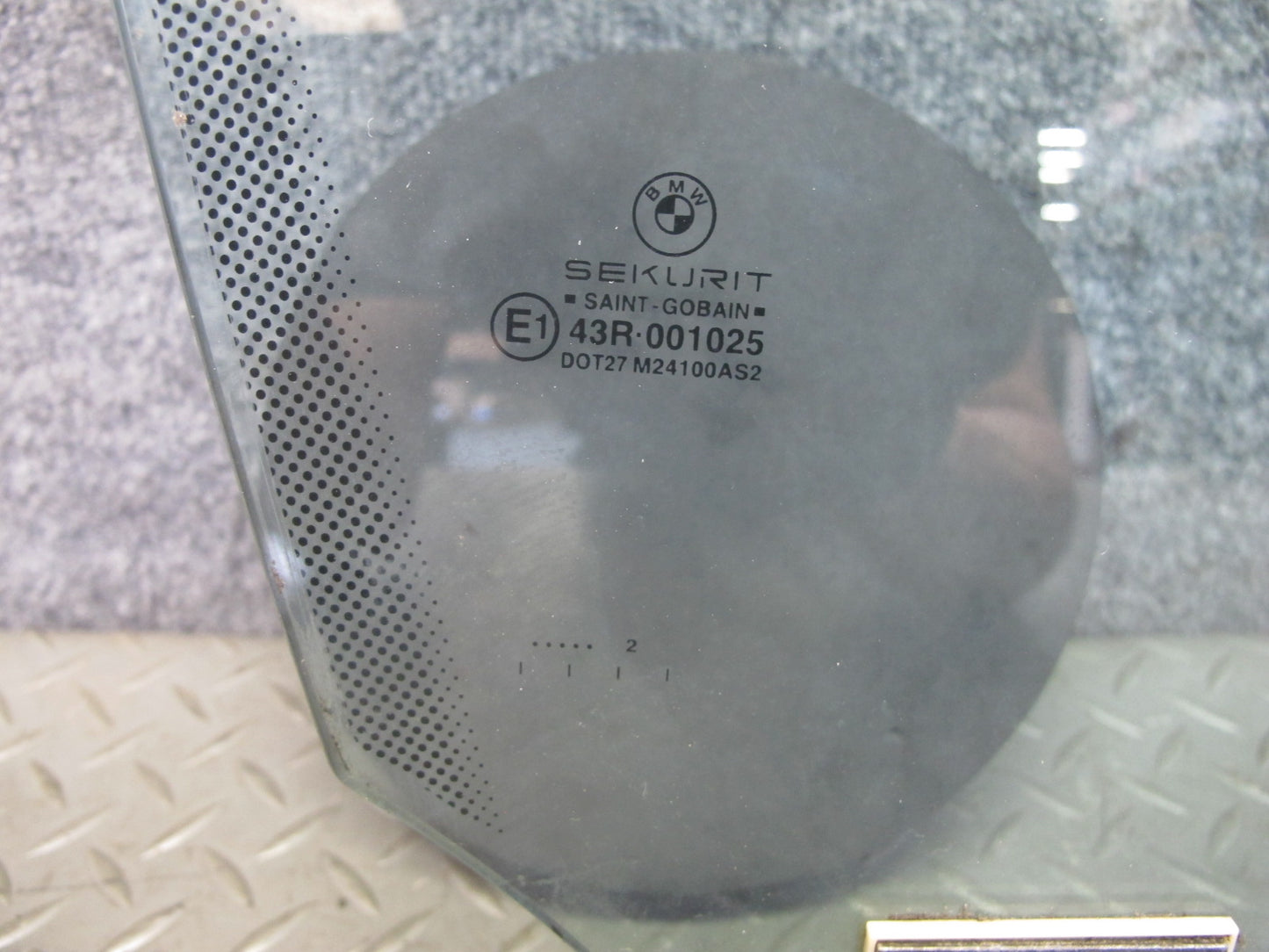 01-06 BMW E46 3-SERIES Convertible Right Door Glass Window OEM