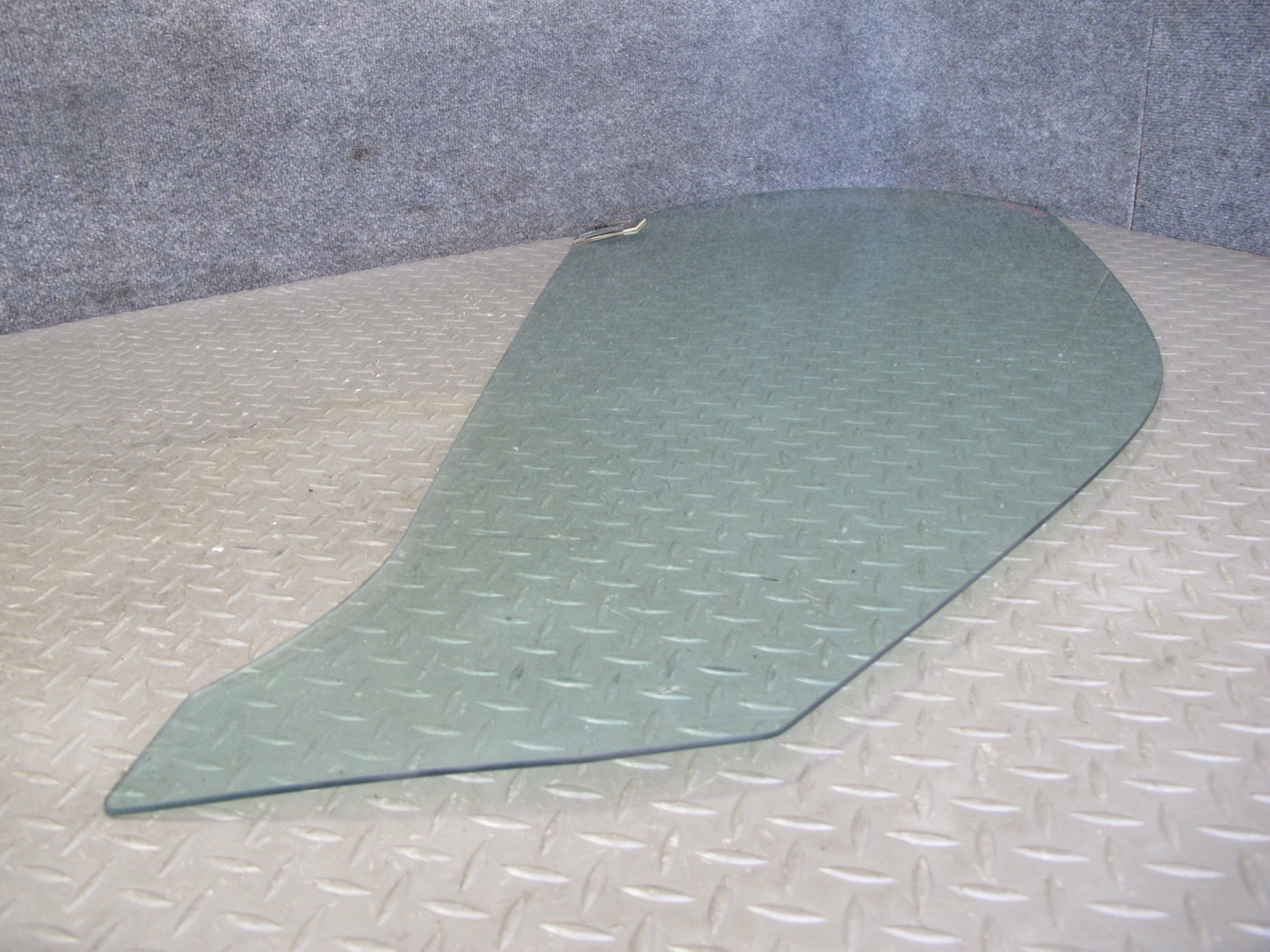 01-06 BMW E46 3-SERIES Convertible Right Door Glass Window OEM