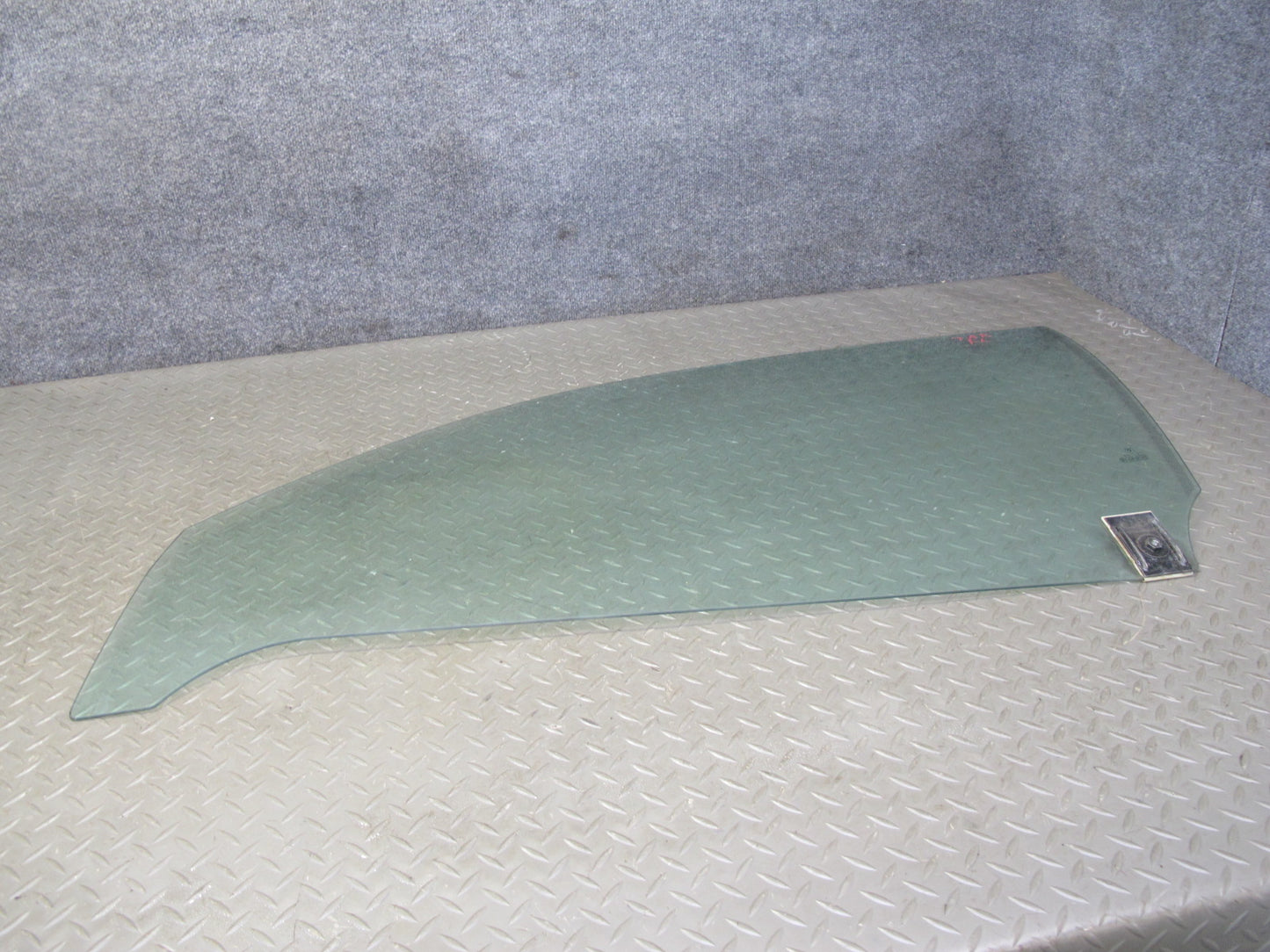 01-06 BMW E46 3-SERIES Convertible Left Door Glass Window OEM