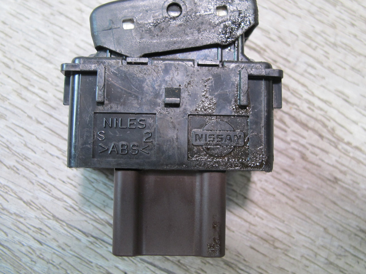 03-08 Nissan Z33 350Z Set of 2 Left & Right Seat Heated Switch Button OEM
