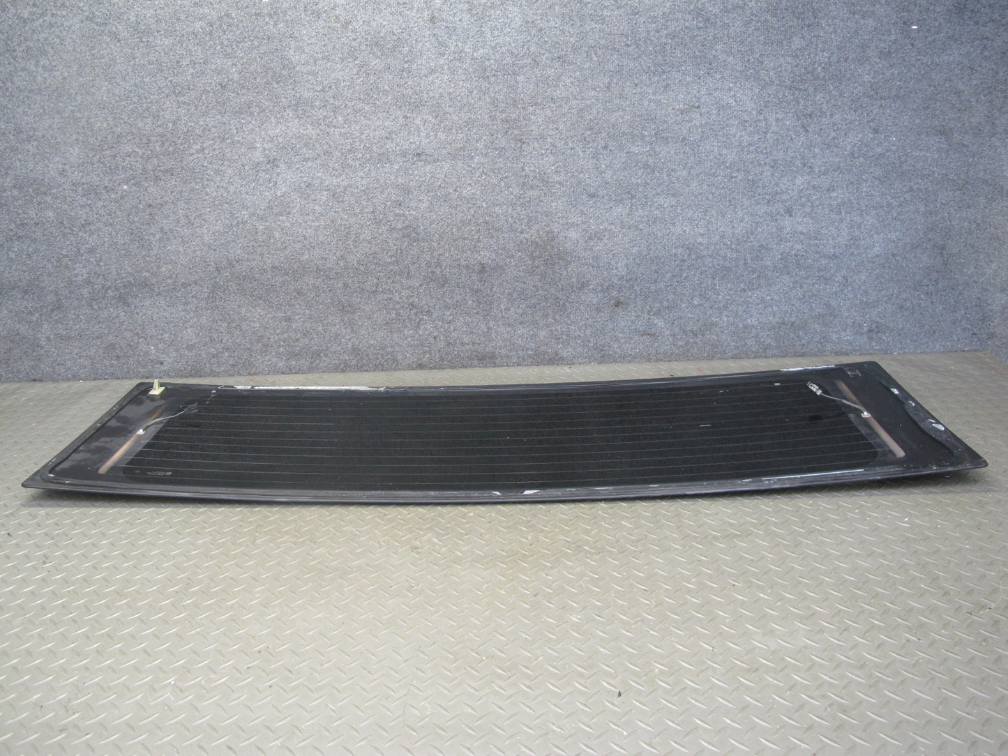 2003-2009 Hummer H2 Rear Trunk Tailgate Lift Gate Back Window Glass