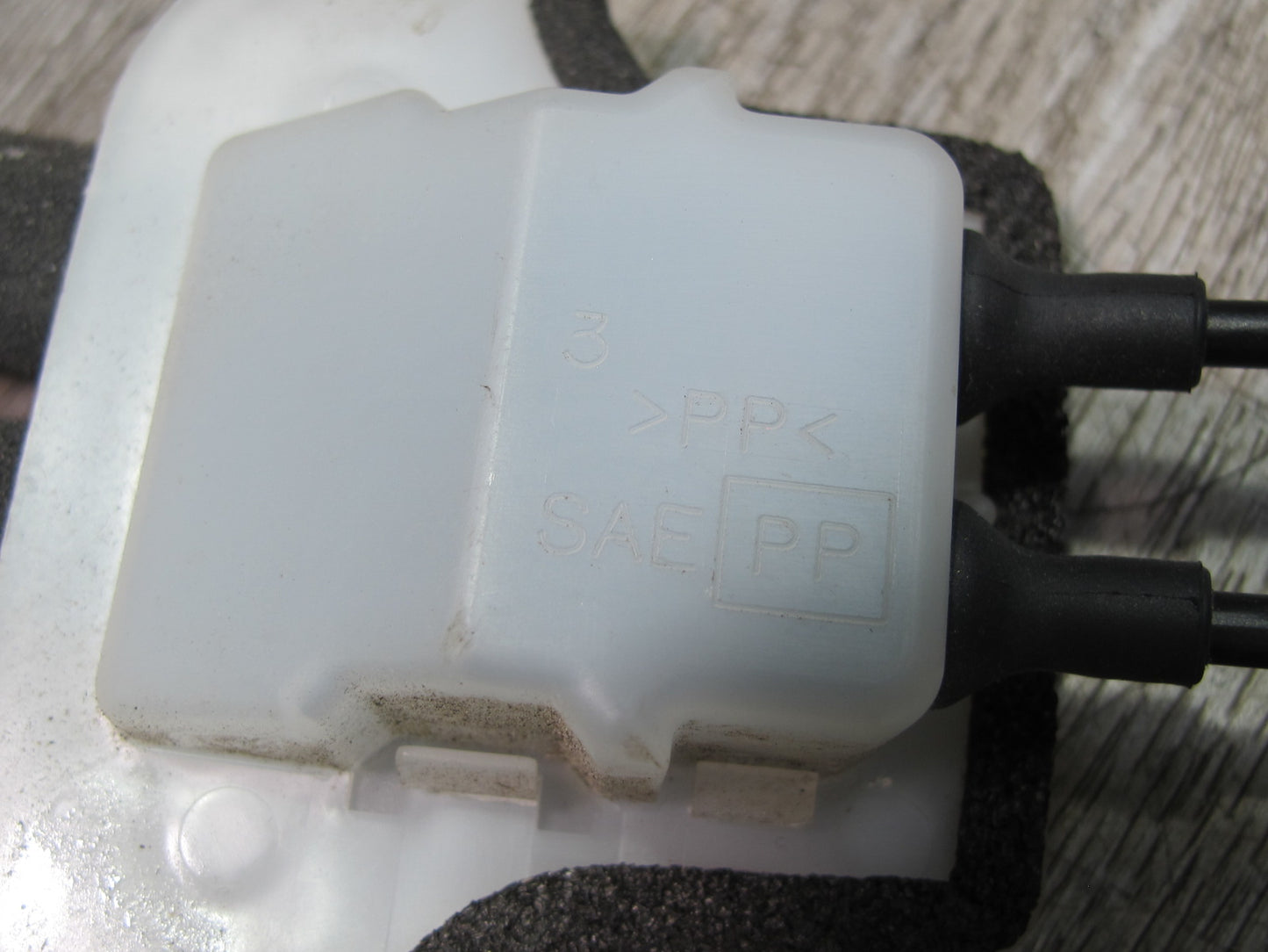 04-09 Nissan 350Z Z33 Convert Right Pass Door Lock Latch Actuator w Cable OEM
