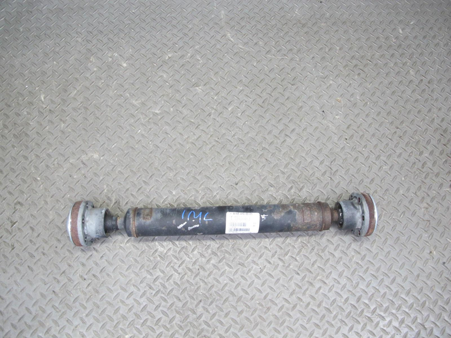 12-18 Mercedes W166 GLE350 ML350 M276 AWD A/T Front Driveshaft 1664100001 OEM