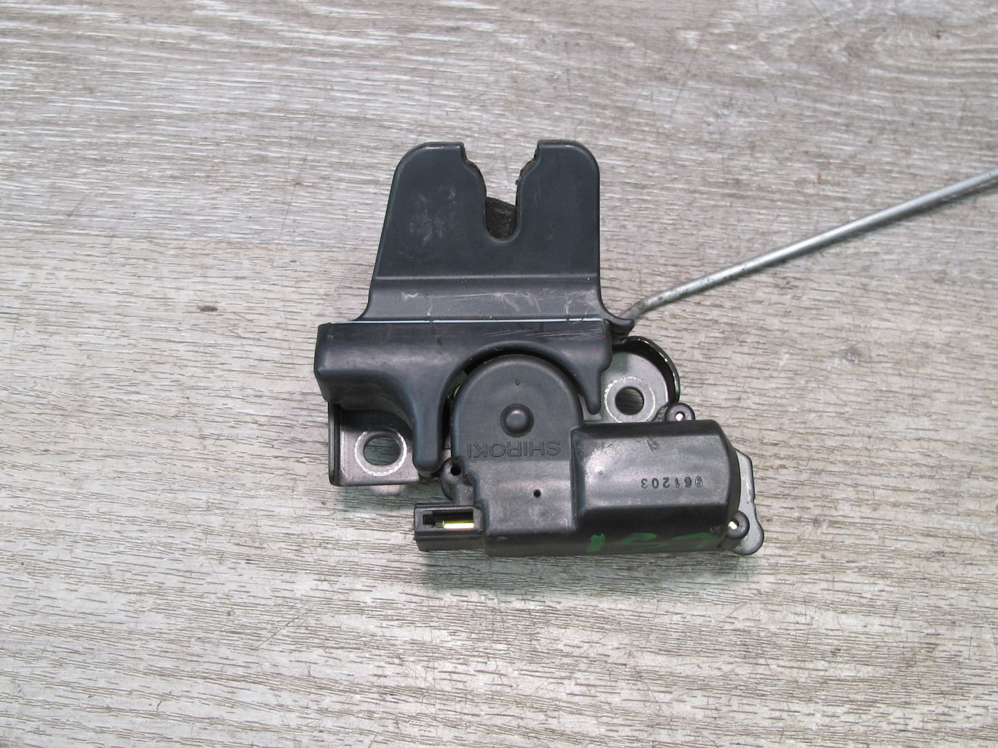 95-97 Lexus UCF20L LS400 Rear Trunk Lid Lock Latch Actuator OEM