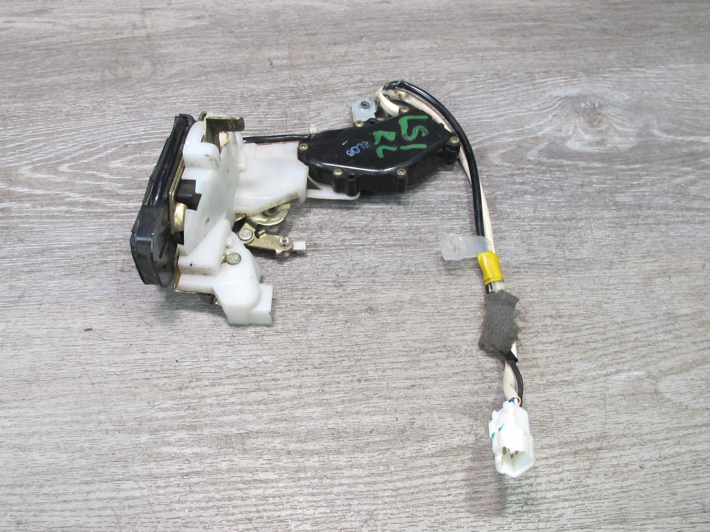 95-97 Lexus UCF20L LS400 Rear Left Door Lock Latch Actuator OEM
