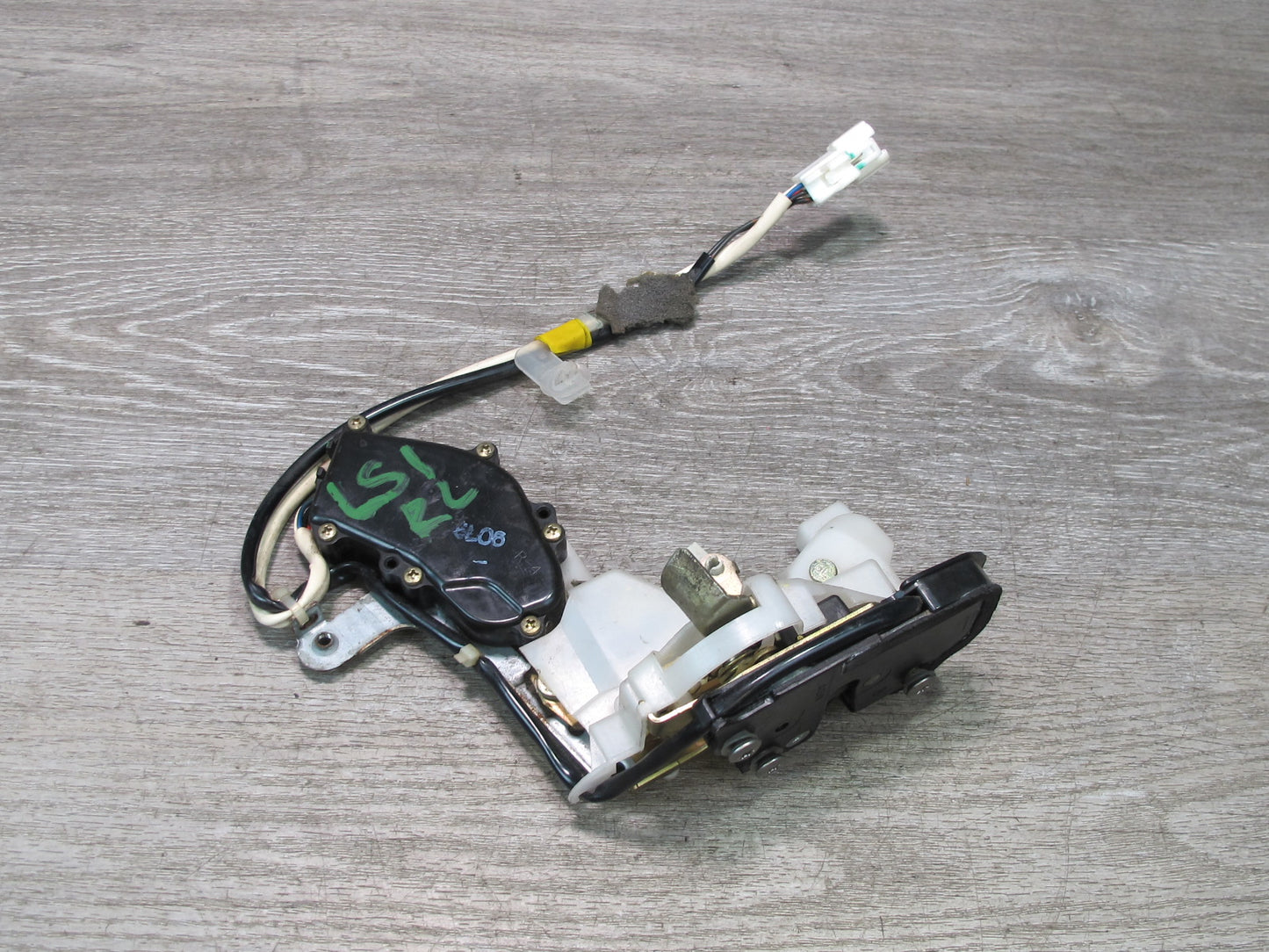 95-97 Lexus UCF20L LS400 Rear Left Door Lock Latch Actuator OEM