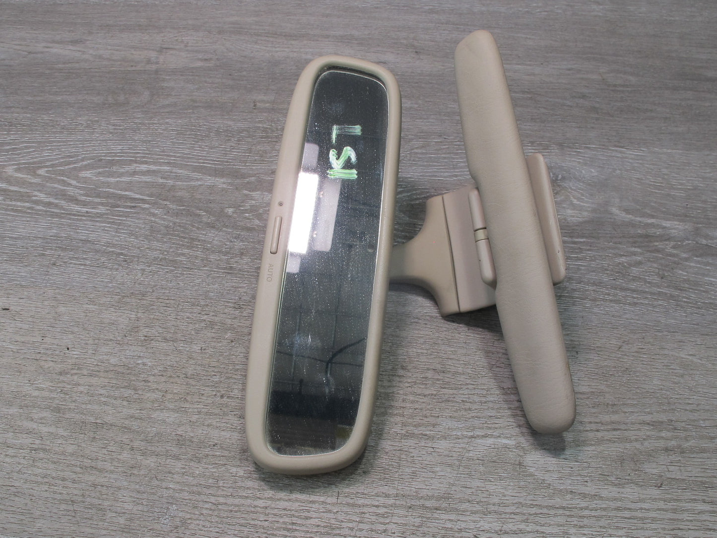 95-00 Lexus UCF20L LS400 Auto Dim Interior Rear View Mirror w Sun Visor OEM