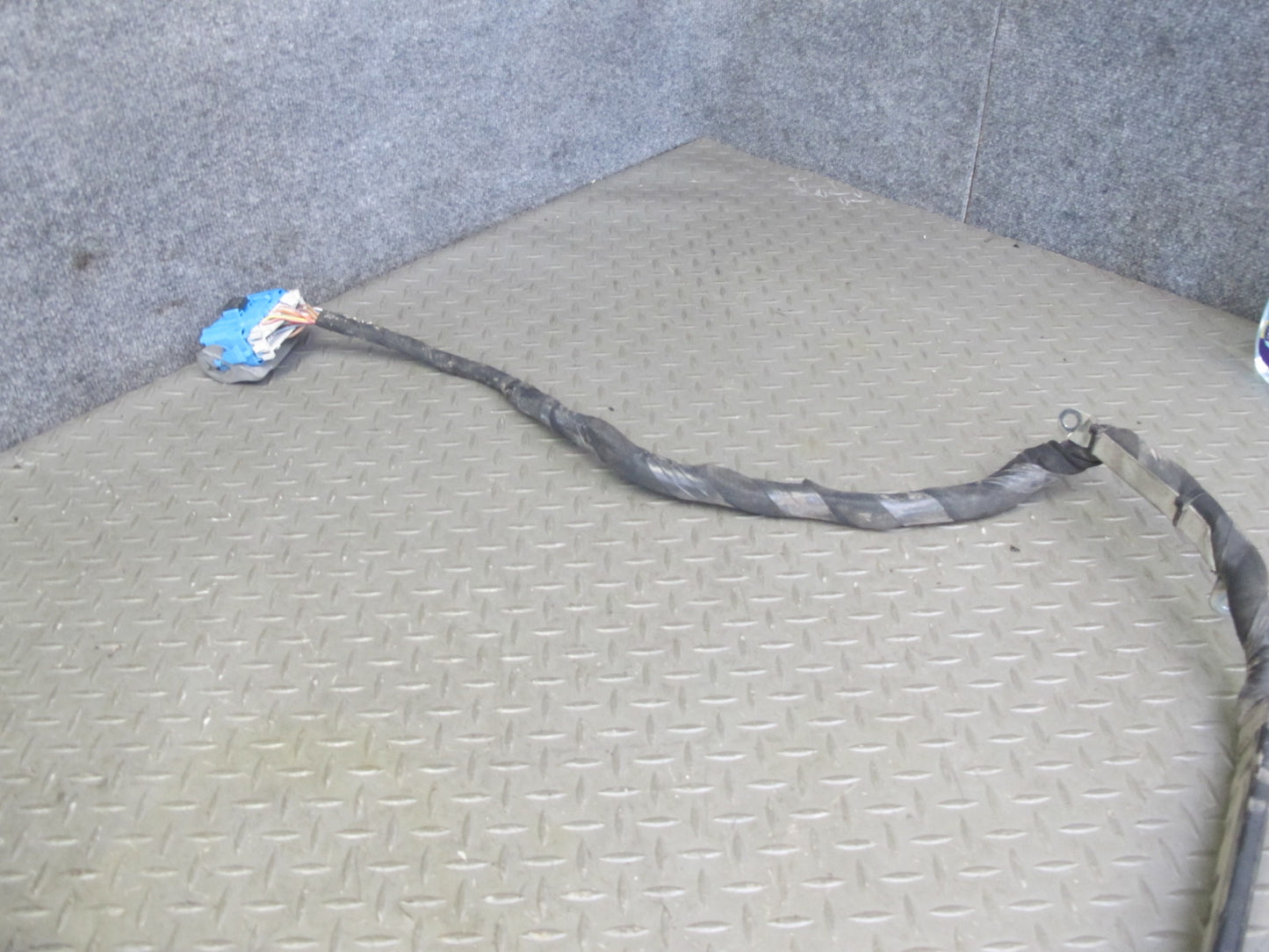 05-08 Chevrolet Corvette C6 A/T Transmission Wire Wiring Harness 15802625 OEM
