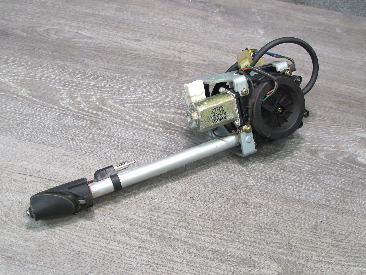 95-97 Lexus UCF20L LS400 Radio Power Antenna Motor w Relay Module Assembly OEM