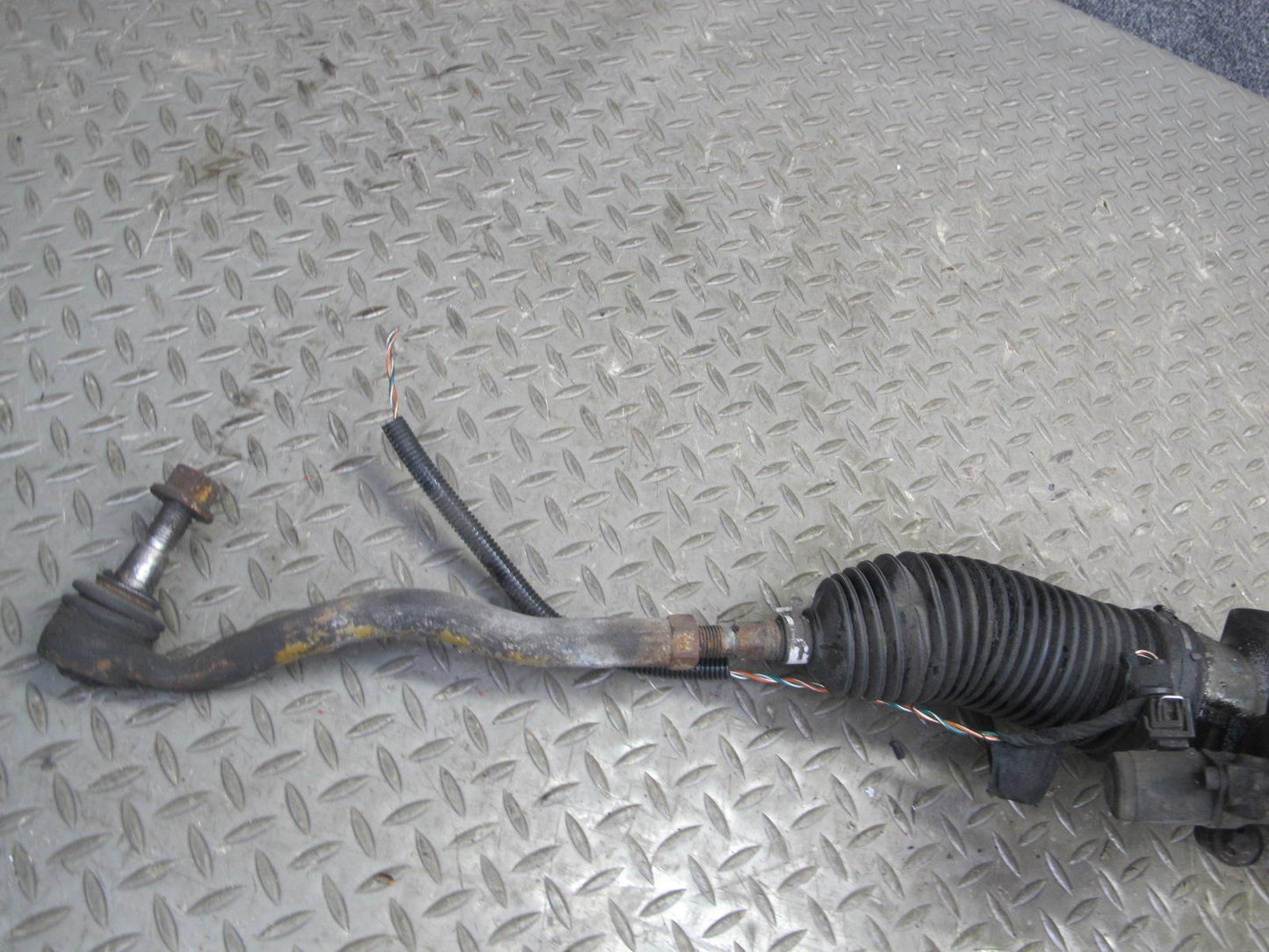 07-11 Mercedes W164 ML63 AMG Power Steering Rack & Pinion OEM