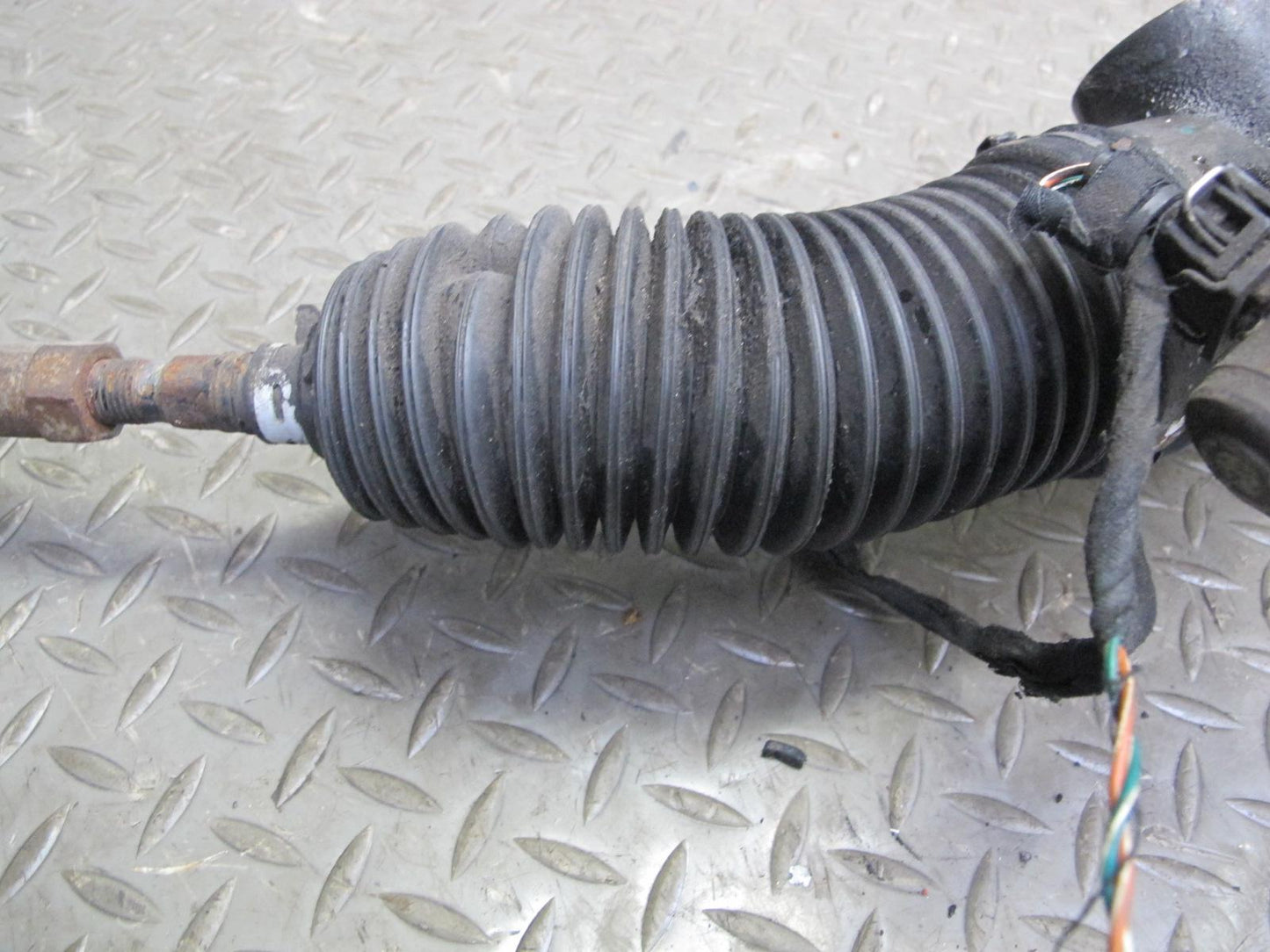 07-11 Mercedes W164 ML63 AMG Power Steering Rack & Pinion OEM