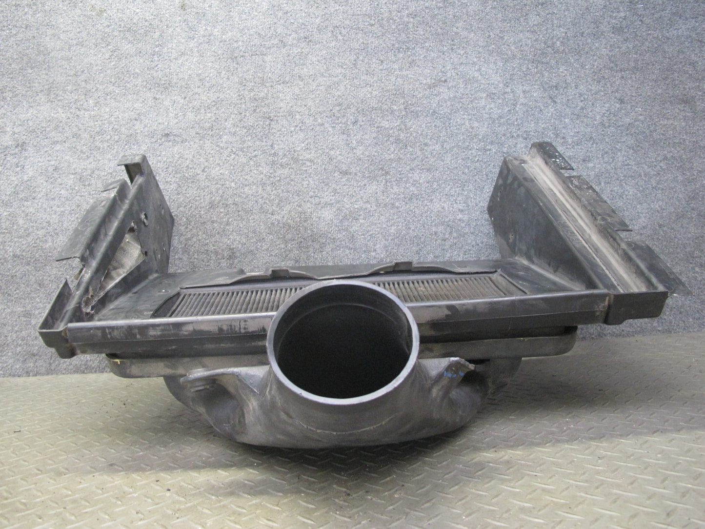 05-07 Chevrolet Corvette C6 6.0L Radiator Air Baffle w Callaway Honker Custom