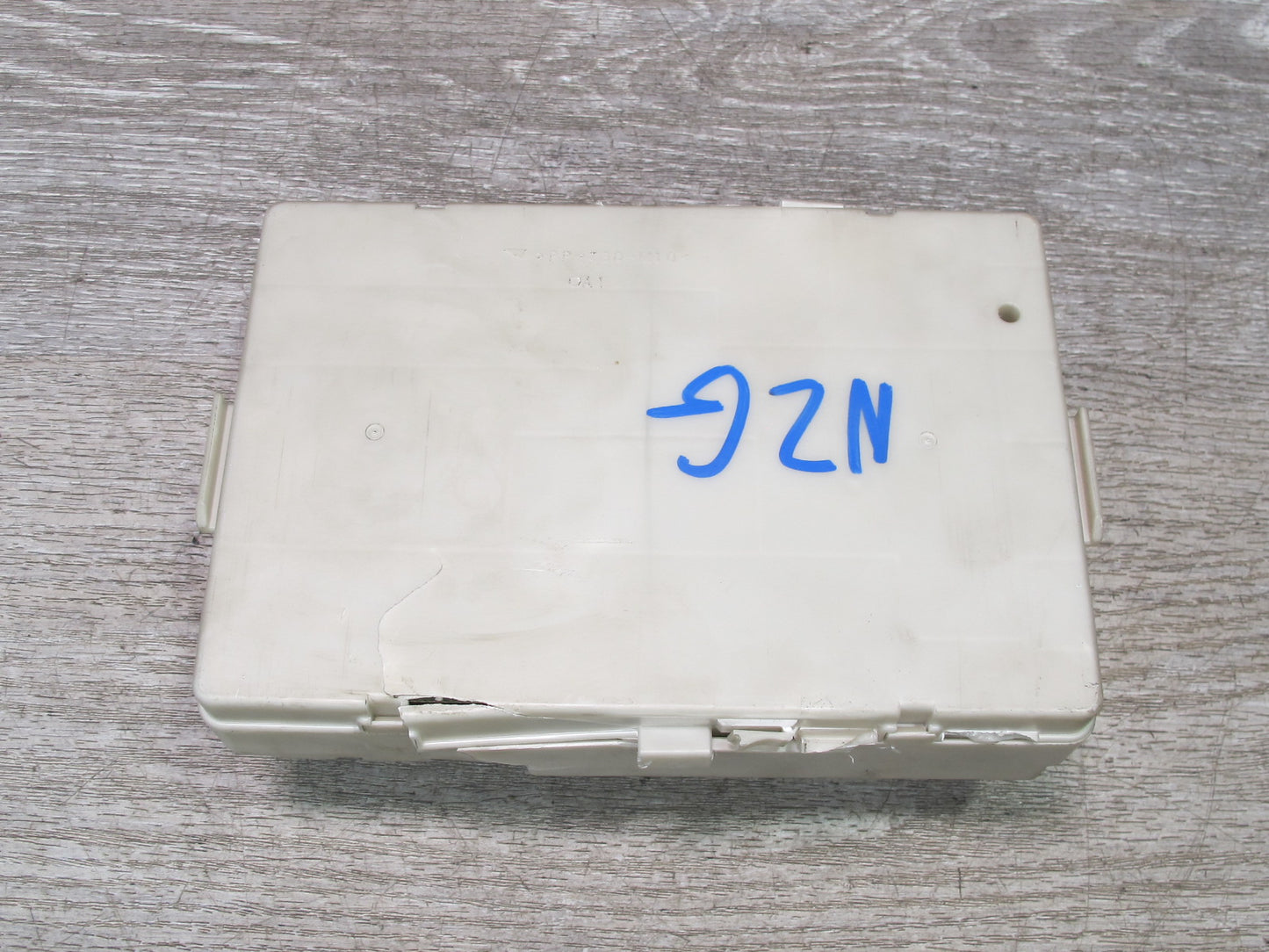 07-09 Nissan Z33 350Z Convertible A/T Under Hood Ipdm Relay Fuse Box OEM