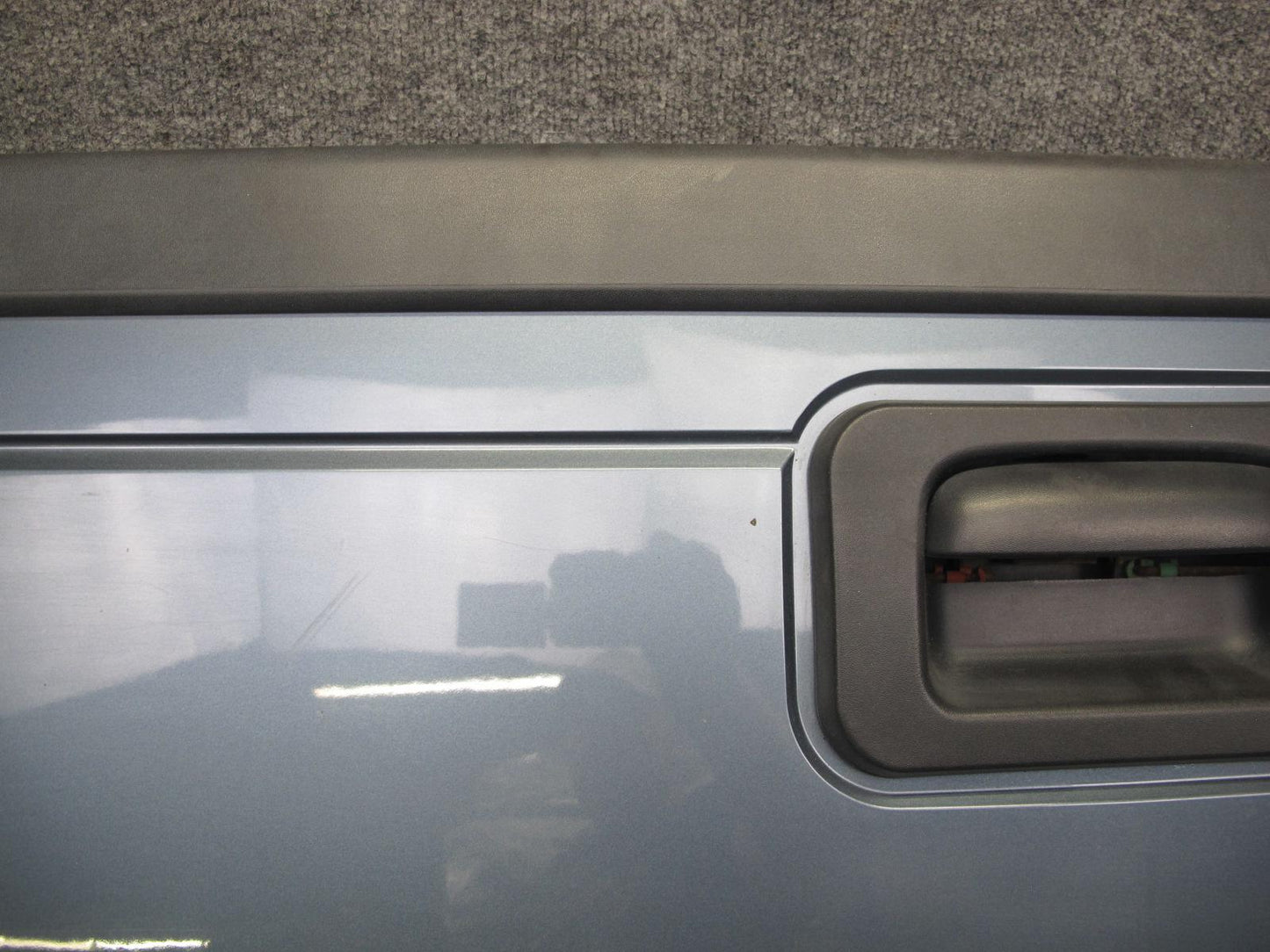 2005-2009 Hummer H2 SUT Rear Tailgate Trunk Hatch Lid Blue