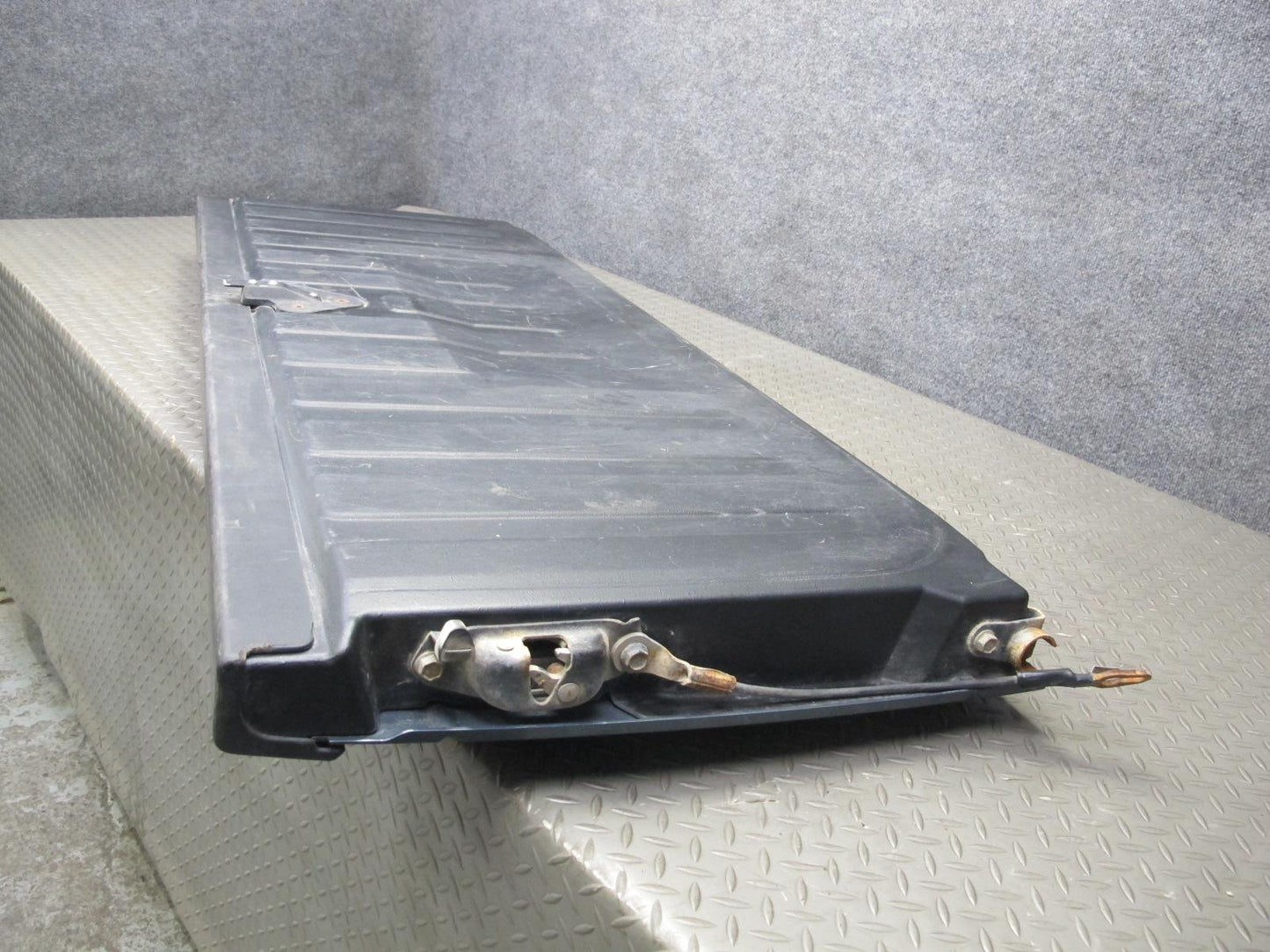 2005-2009 Hummer H2 SUT Rear Tailgate Trunk Hatch Lid Blue