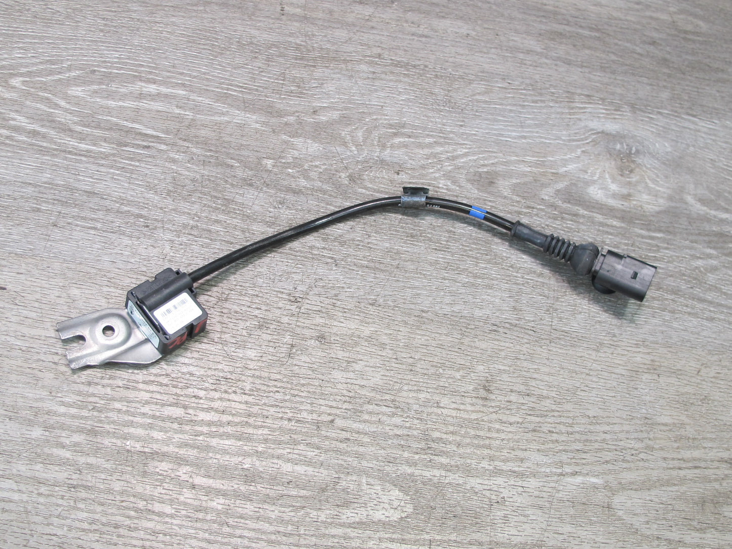 2003-2010 Porsche Cayenne 955 Rear Acceleration Ride Height Sensor 7L0907673C