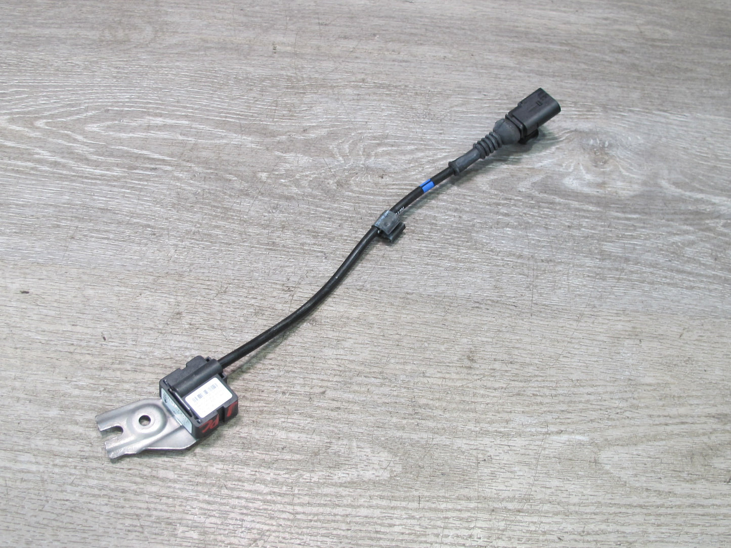 2003-2010 Porsche Cayenne 955 Rear Acceleration Ride Height Sensor 7L0907673C