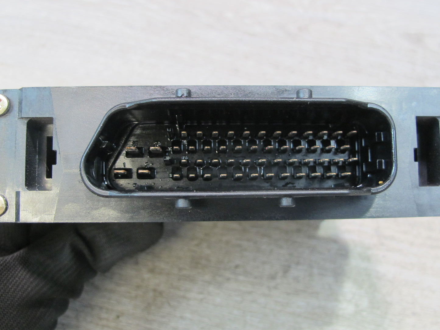 2003-2006 Porsche Cayenne 955 Turbo Transmission Control Module 09D927750FG