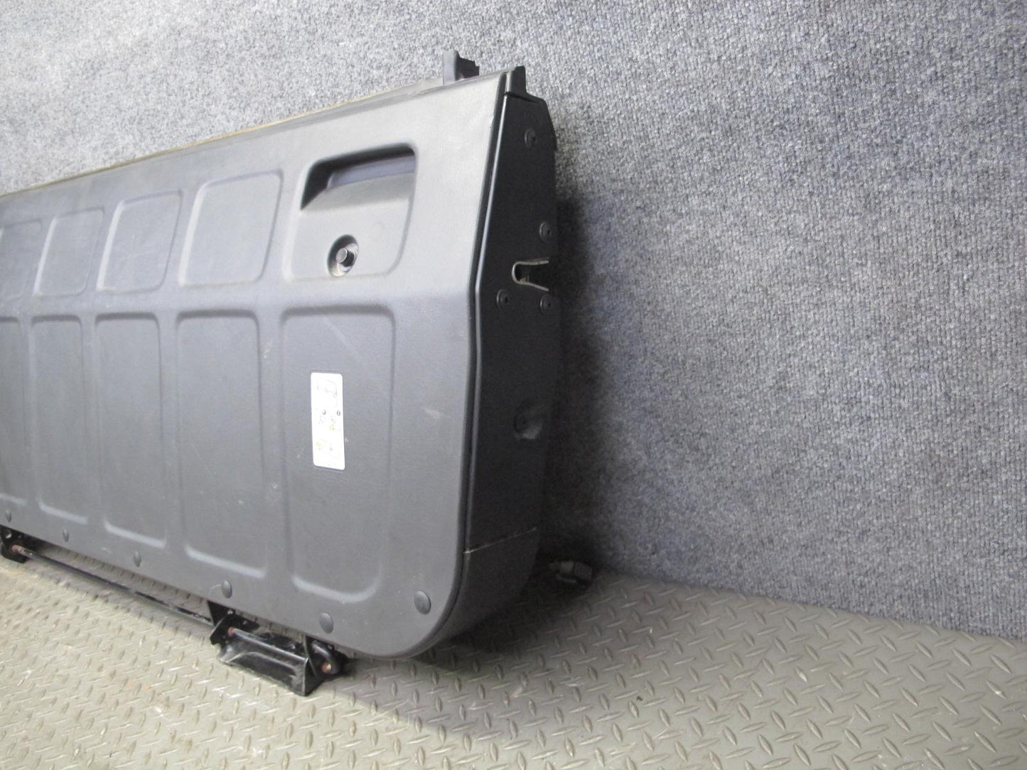2005-2009 Hummer H2 SUT Rear MID Gate Center Decklid Panel W/ Glass