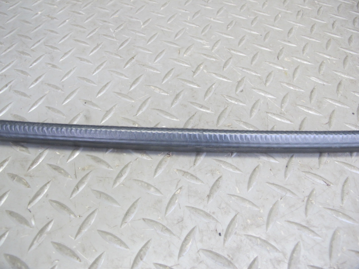2003-2009 Hummer H2 Rear Left Side Door Weatherstrip Rubber Seal