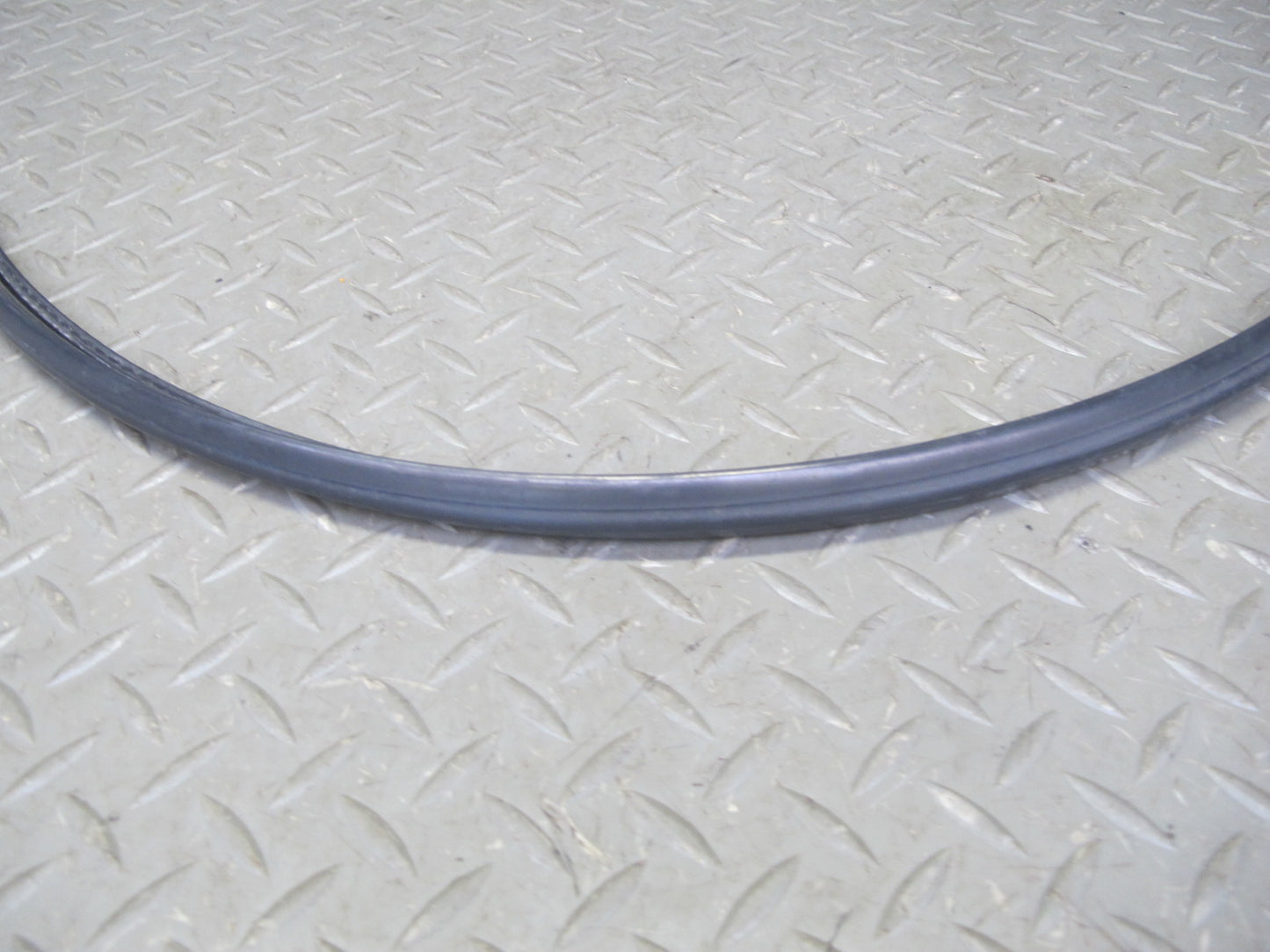 2003-2009 Hummer H2 Rear Left Side Door Weatherstrip Rubber Seal