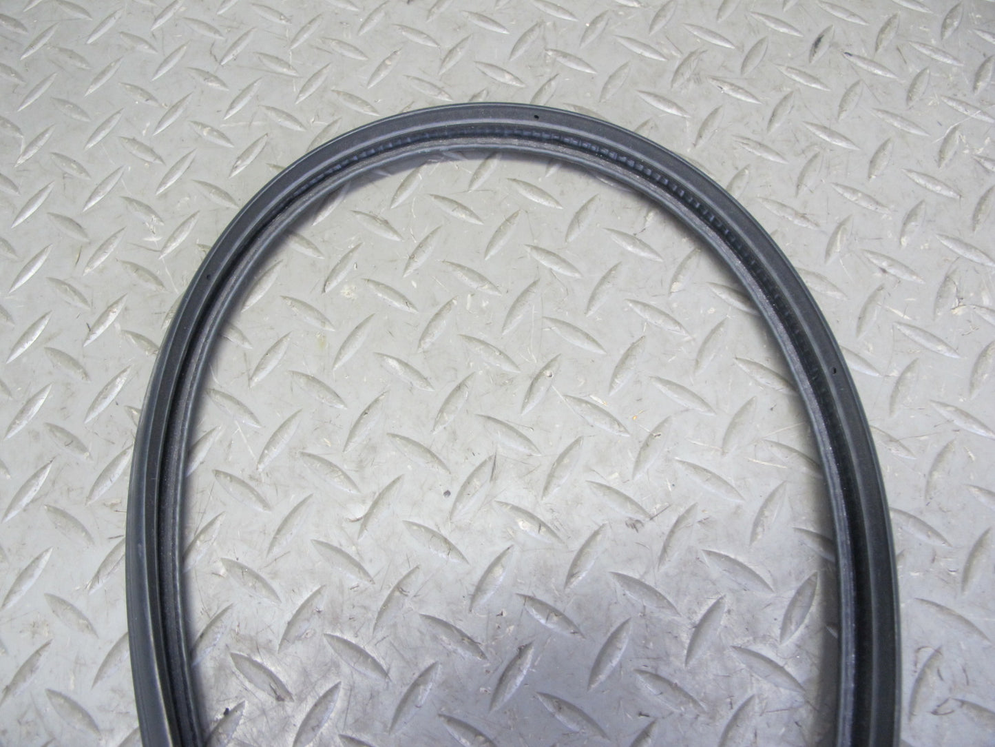 2003-2009 Hummer H2 Rear Left Side Door Weatherstrip Rubber Seal