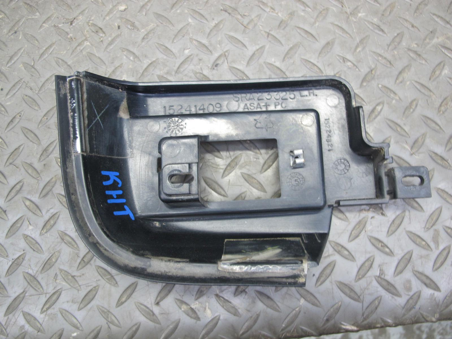2005-2009 Hummer H2 SUT Left Driver Side Roof Rack Rail Cover Molding