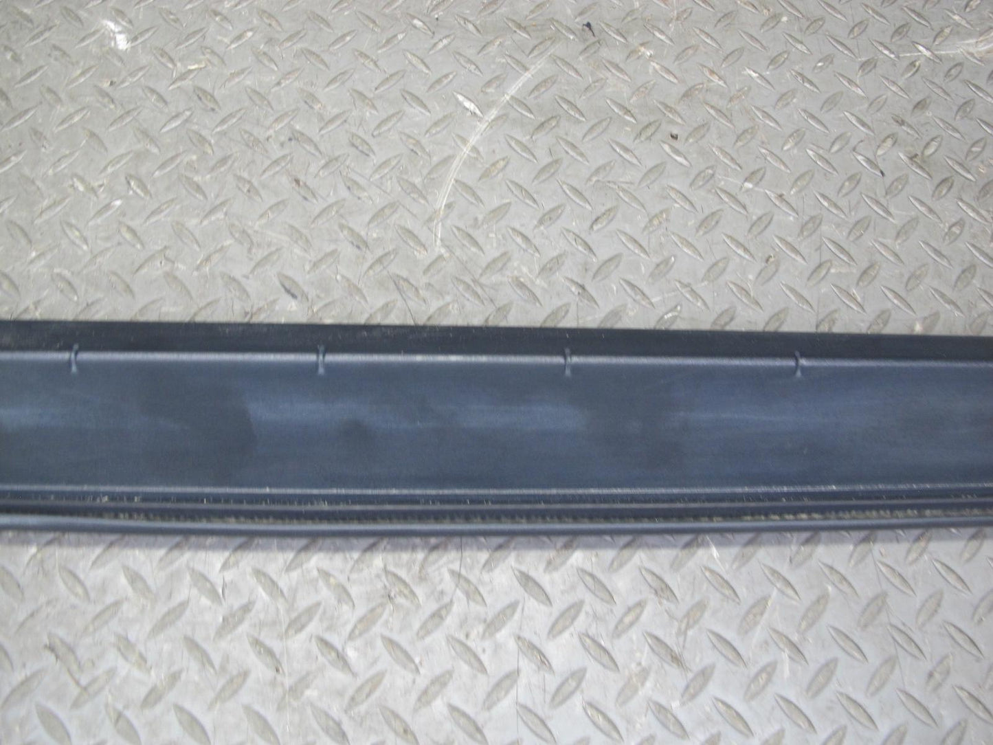 2005-2009 Hummer H2 SUT Left Driver Side Roof Rack Rail Cover Molding