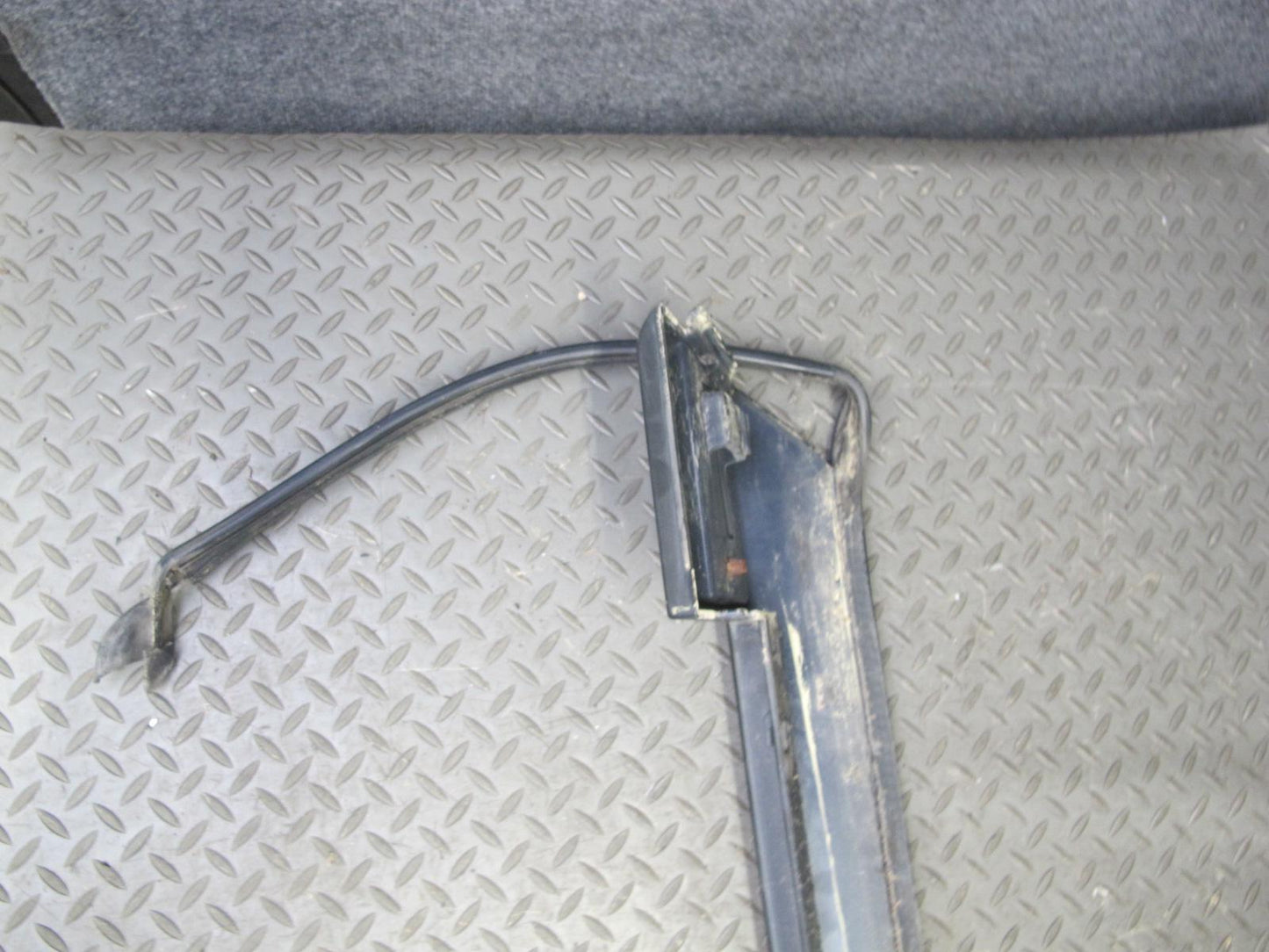 2005-2009 Hummer H2 SUT Left Driver Side Roof Rack Rail Cover Molding