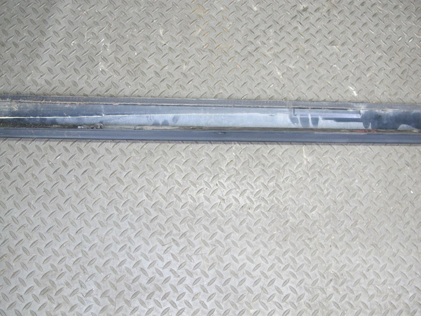 2005-2009 Hummer H2 SUT Left Driver Side Roof Rack Rail Cover Molding