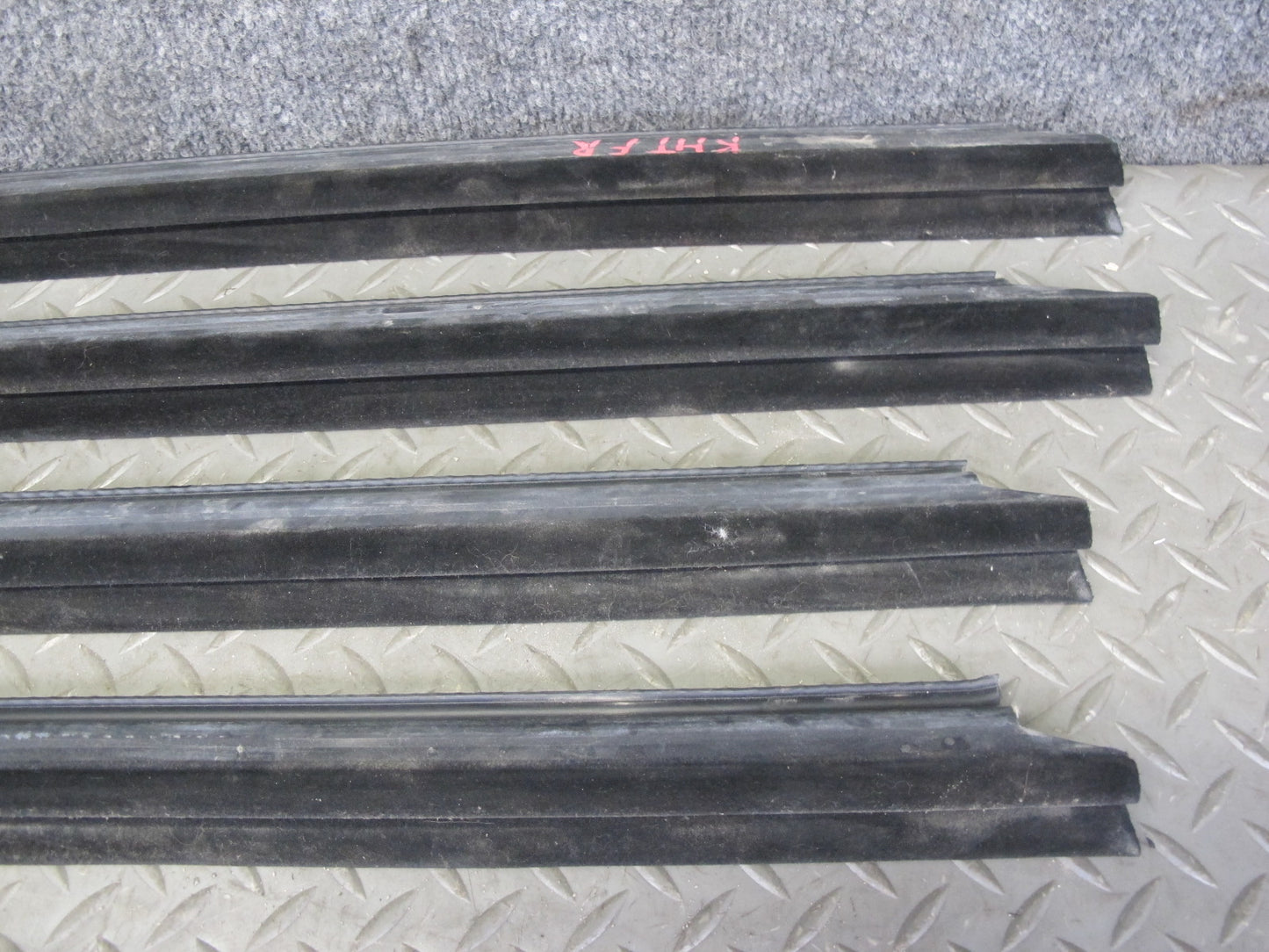 2003-2009 Hummer H2 Front & Rear Window Outer Inner Weatherstrip Rubber Seal Set
