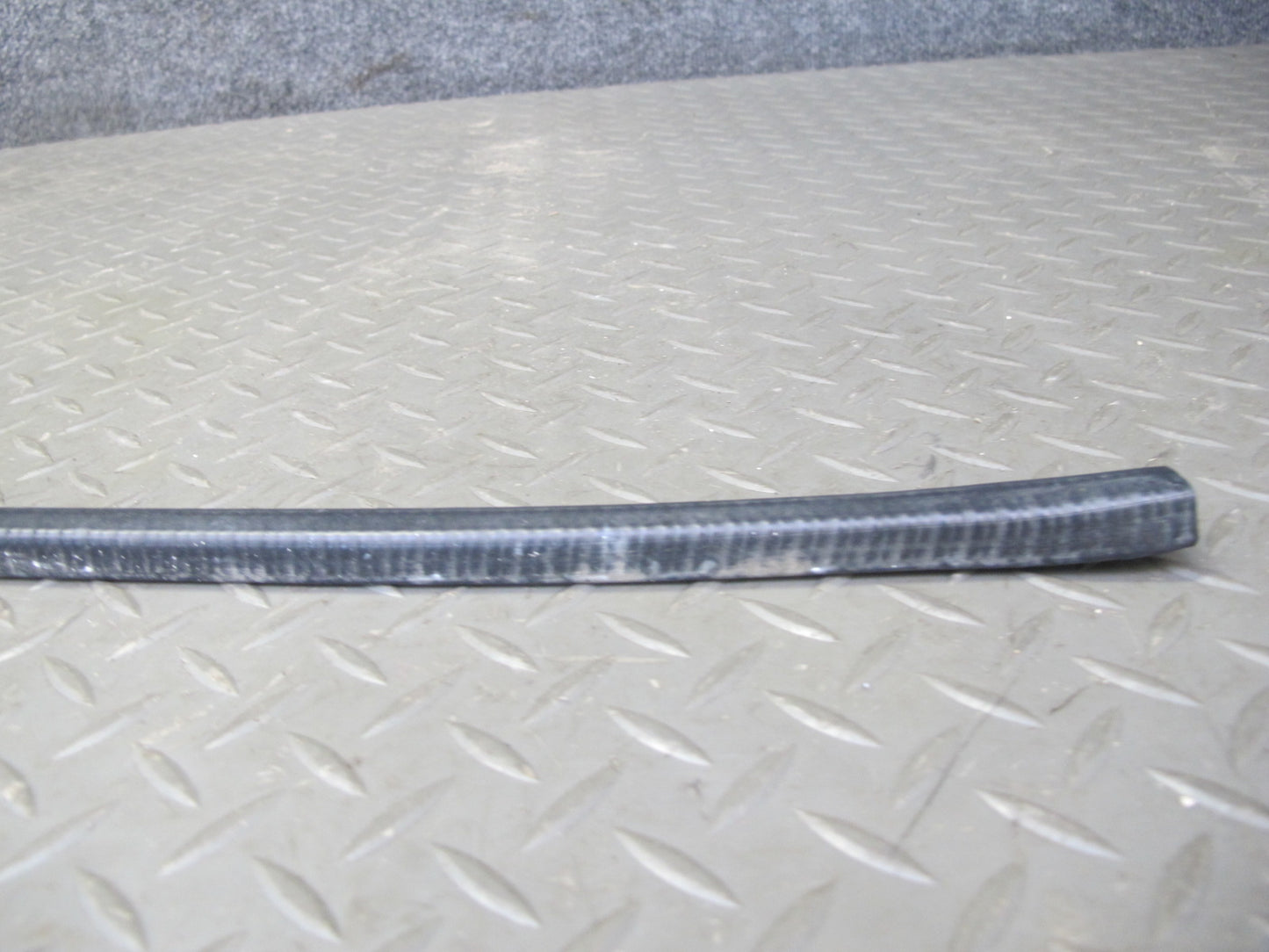 2003-2009 Hummer H2 Rear Left Side Door Weatherstrip Rubber Seal