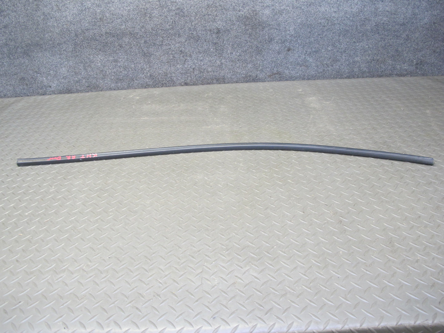2003-2009 Hummer H2 Rear Right Side Door Weatherstrip Rubber Seal