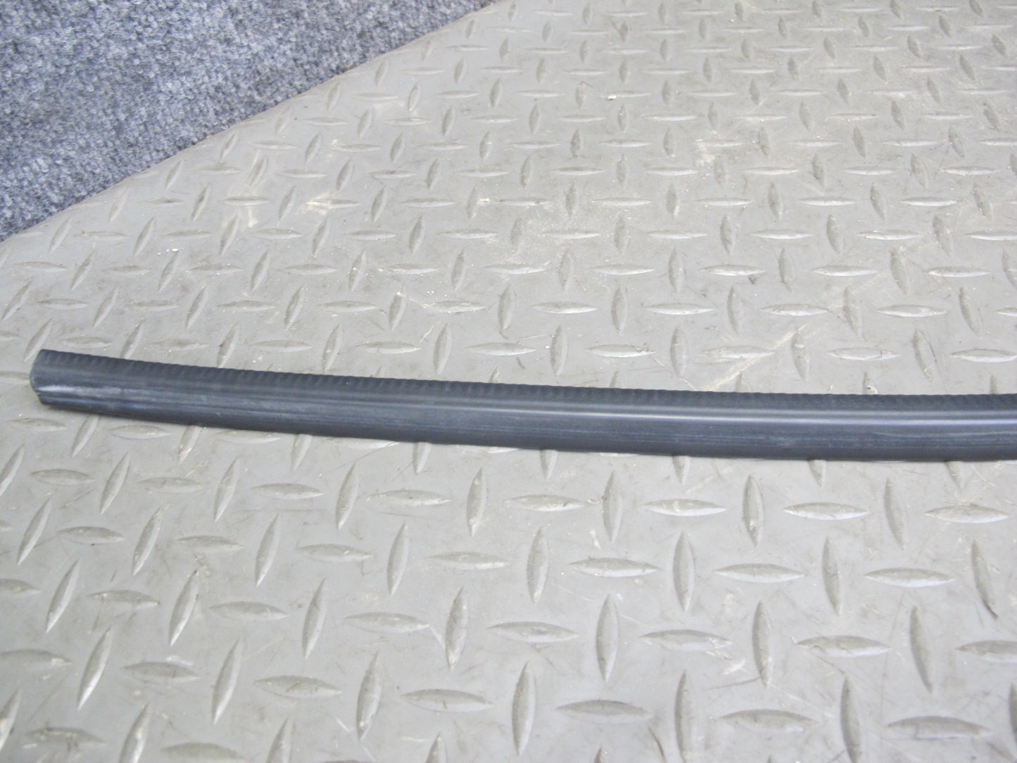 2003-2009 Hummer H2 Rear Right Side Door Weatherstrip Rubber Seal