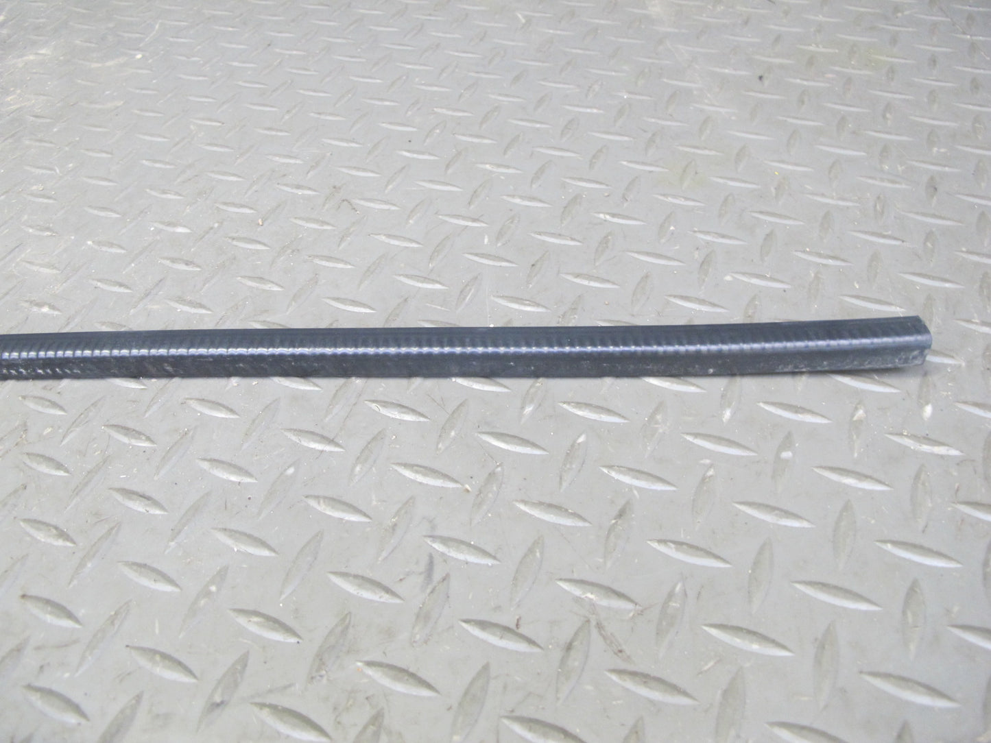 2003-2009 Hummer H2 Rear Right Side Door Weatherstrip Rubber Seal