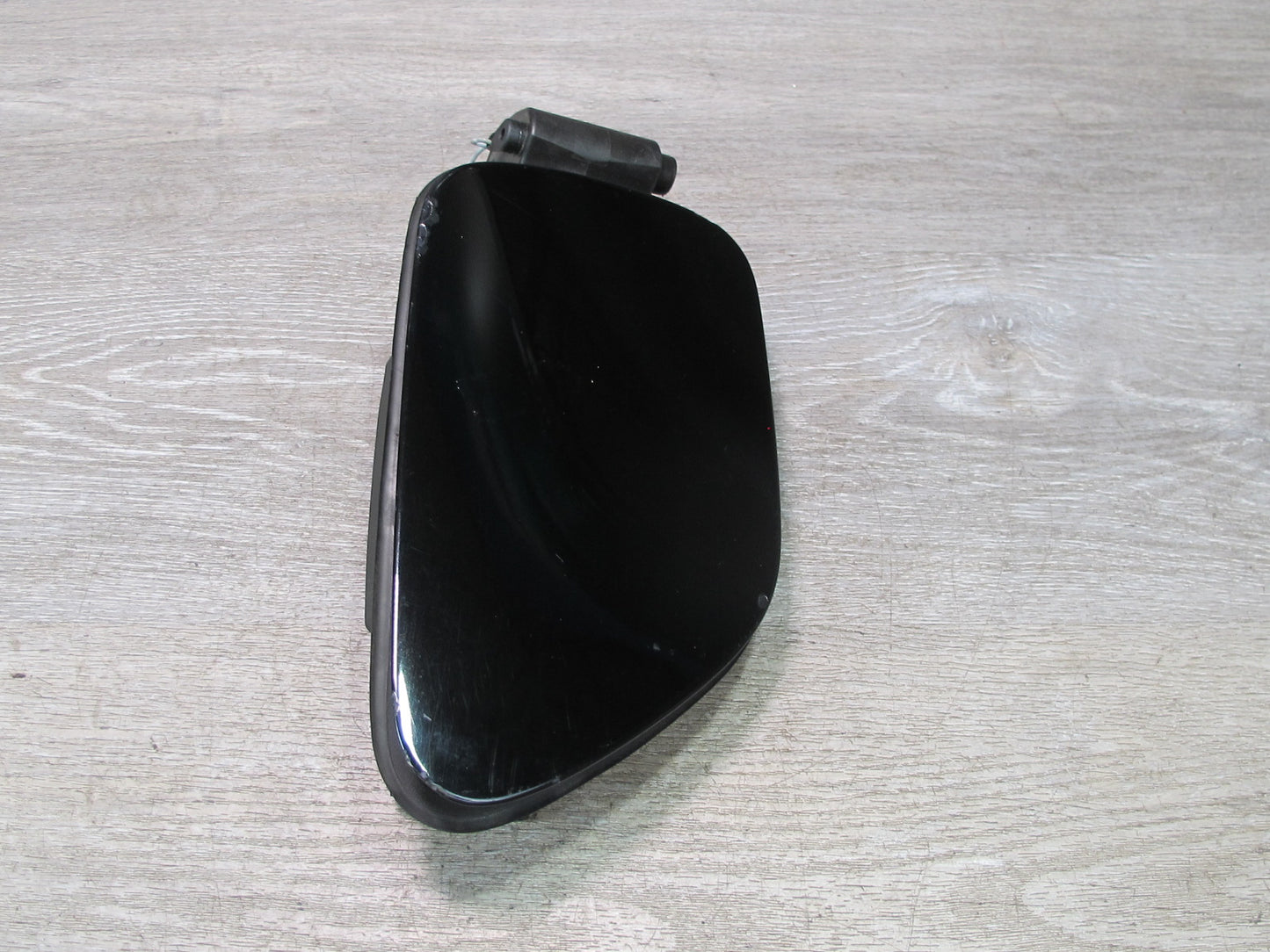 2006-2010 BMW E63 E64 M6 Fuel Tank Filler Door Lid Cover w Hinge 7009382
