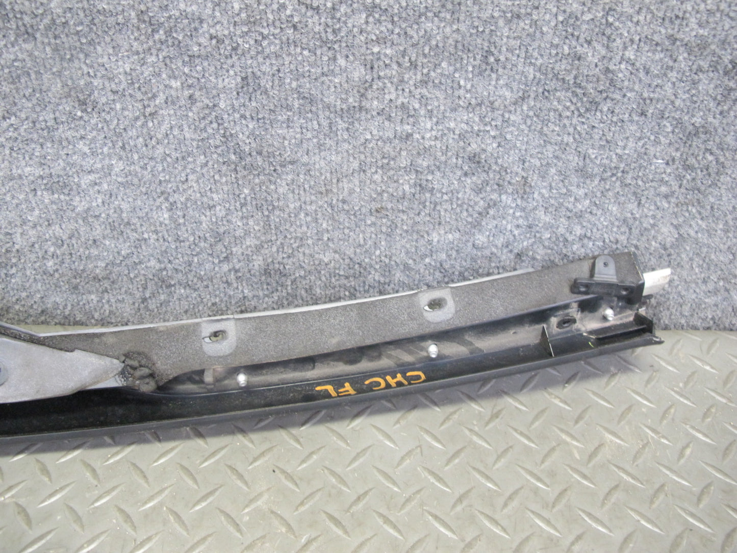 05-13 Chevrolet Corvette C6 Front Left A Pillar Trim Molding 118730472 OEM