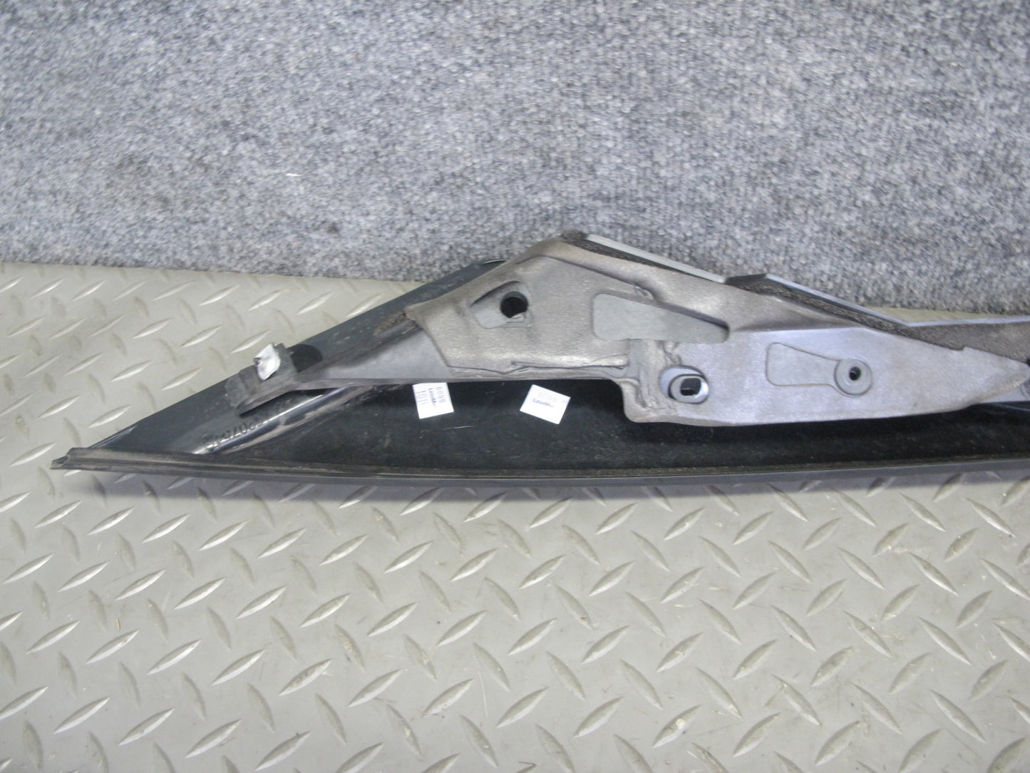 05-13 Chevrolet Corvette C6 Front Left A Pillar Trim Molding 118730472 OEM