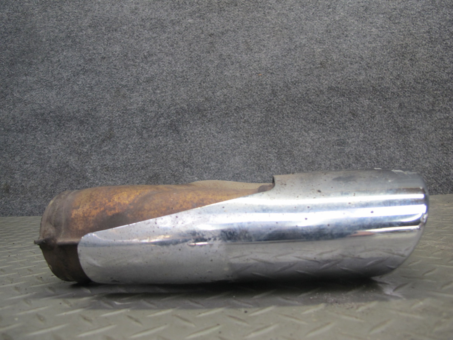 07-11 Mercedes-benz W164 ML63 AMG Set of 2 Rear Exhaust Muffler Tips Set