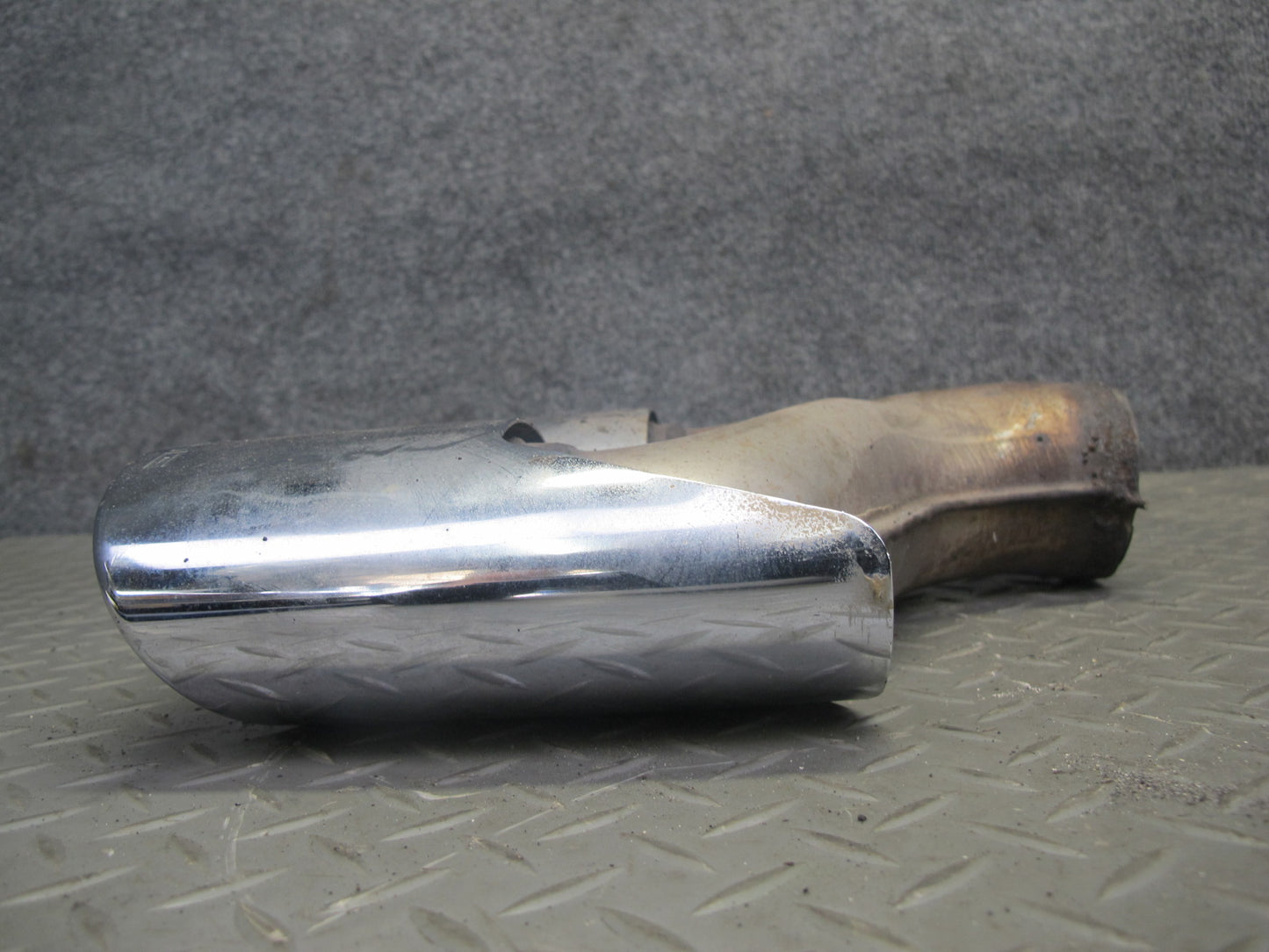 07-11 Mercedes-benz W164 ML63 AMG Set of 2 Rear Exhaust Muffler Tips Set